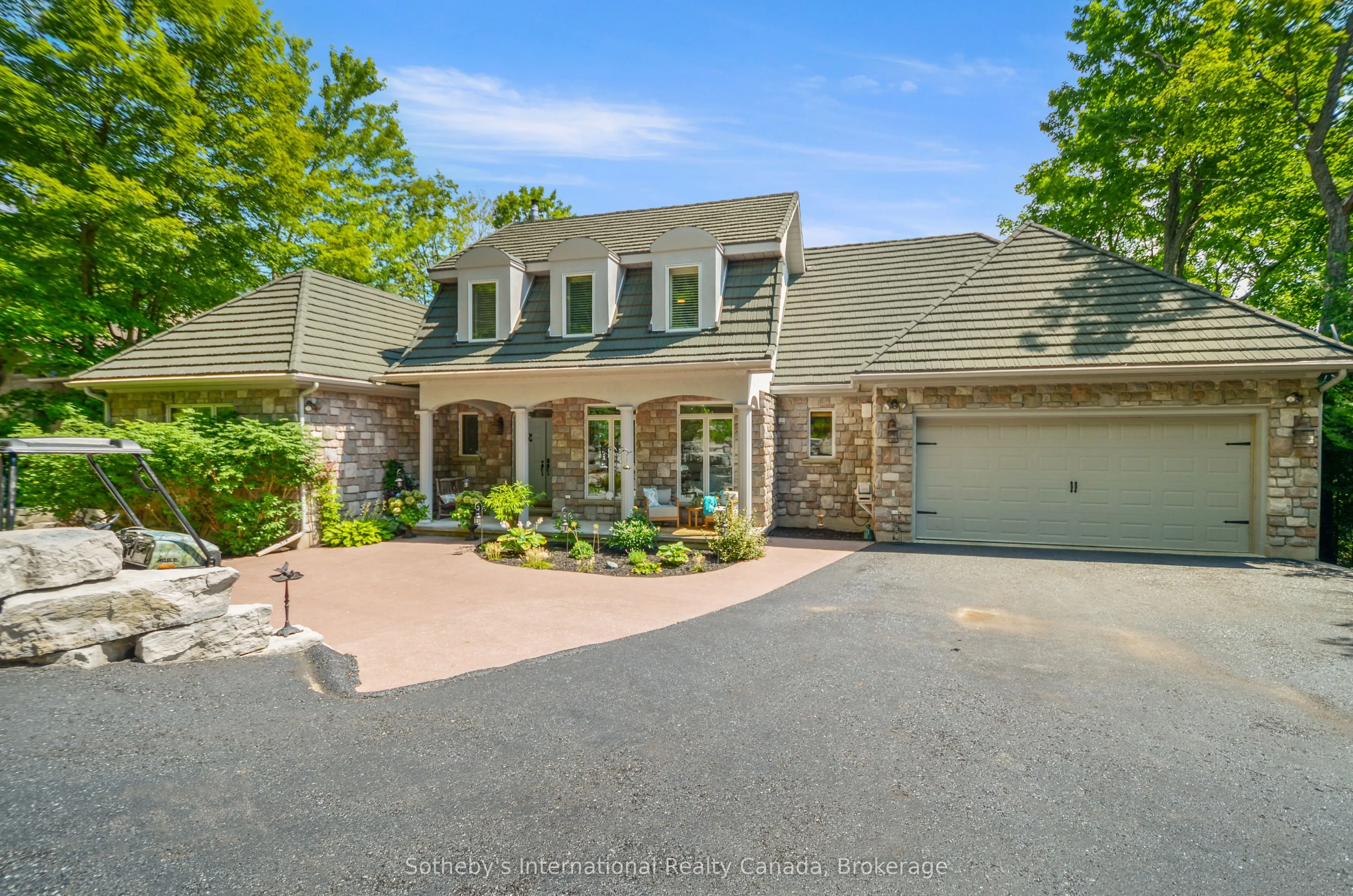 29 McArthur Drive