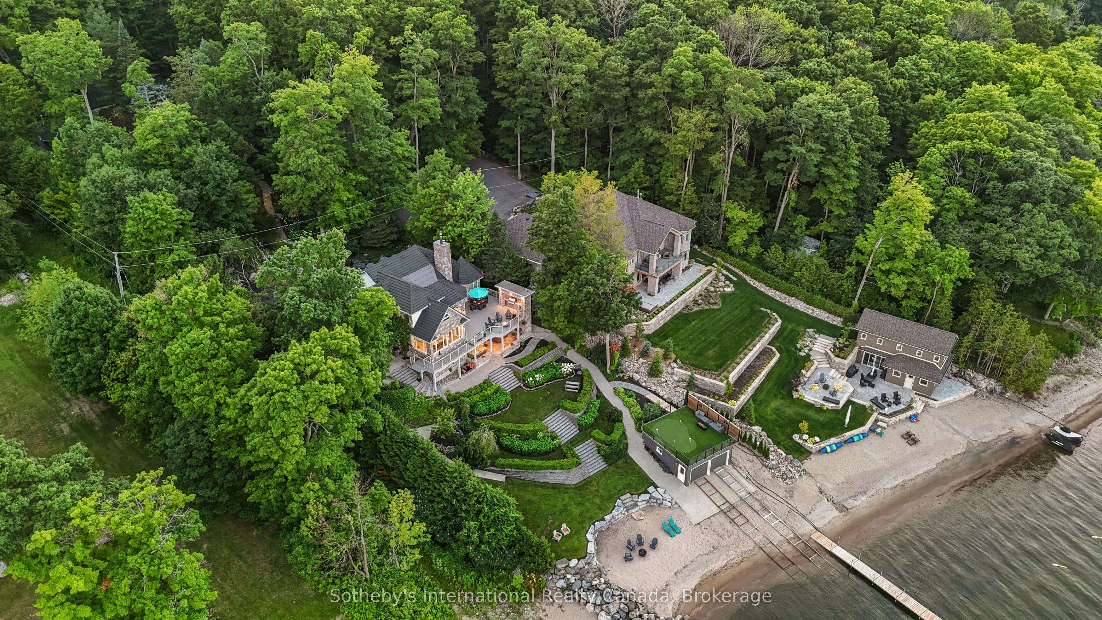 29 McArthur Drive