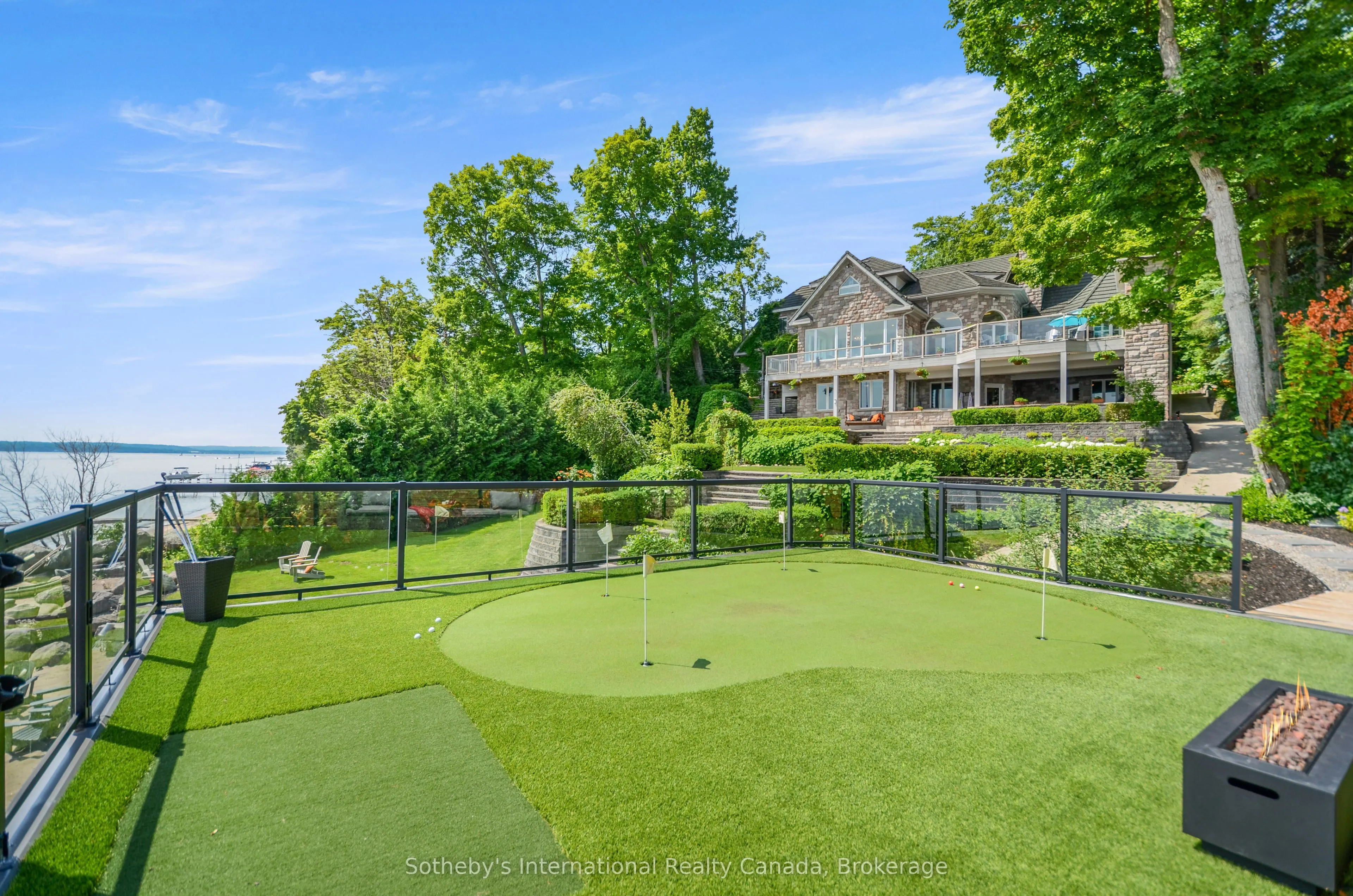 29 McArthur Drive