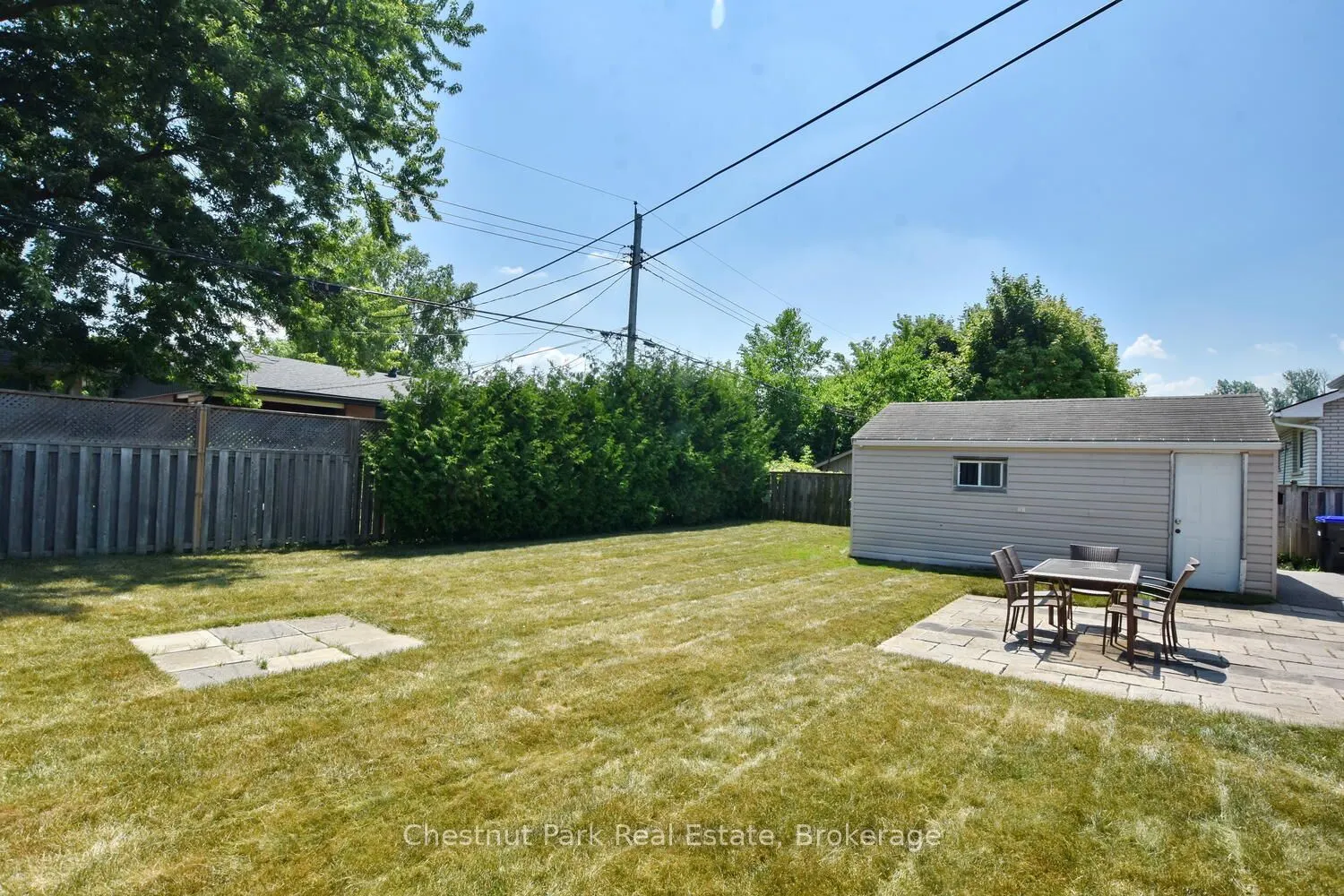 647 Oak Street