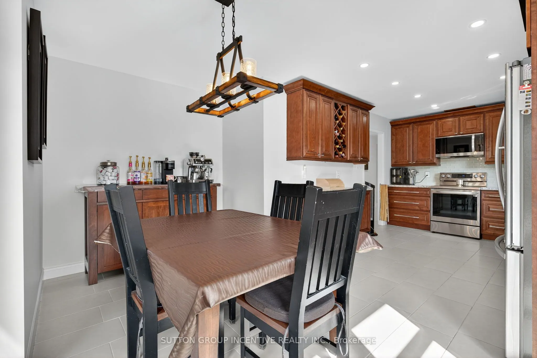 6 Sundew Drive