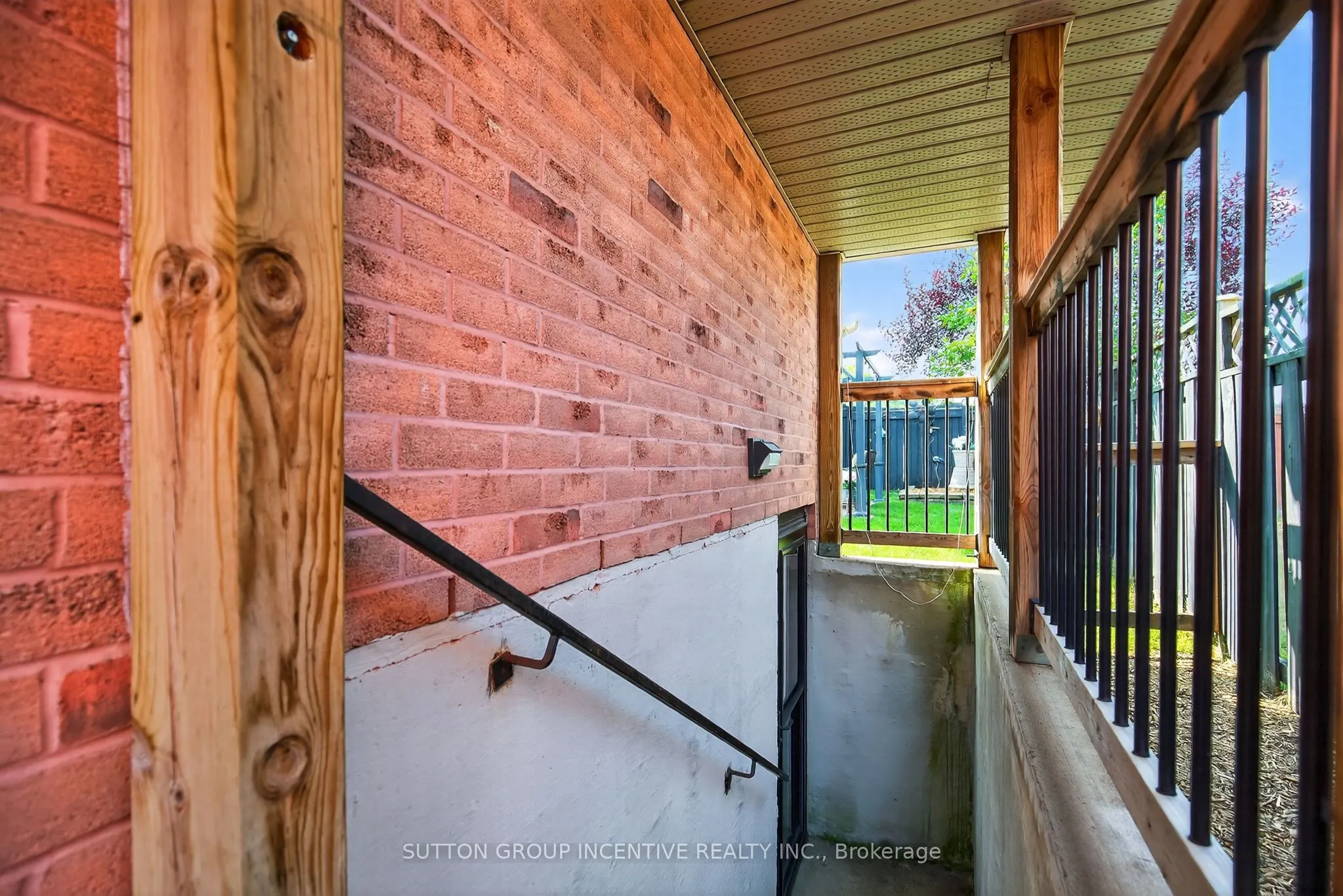 6 Sundew Drive