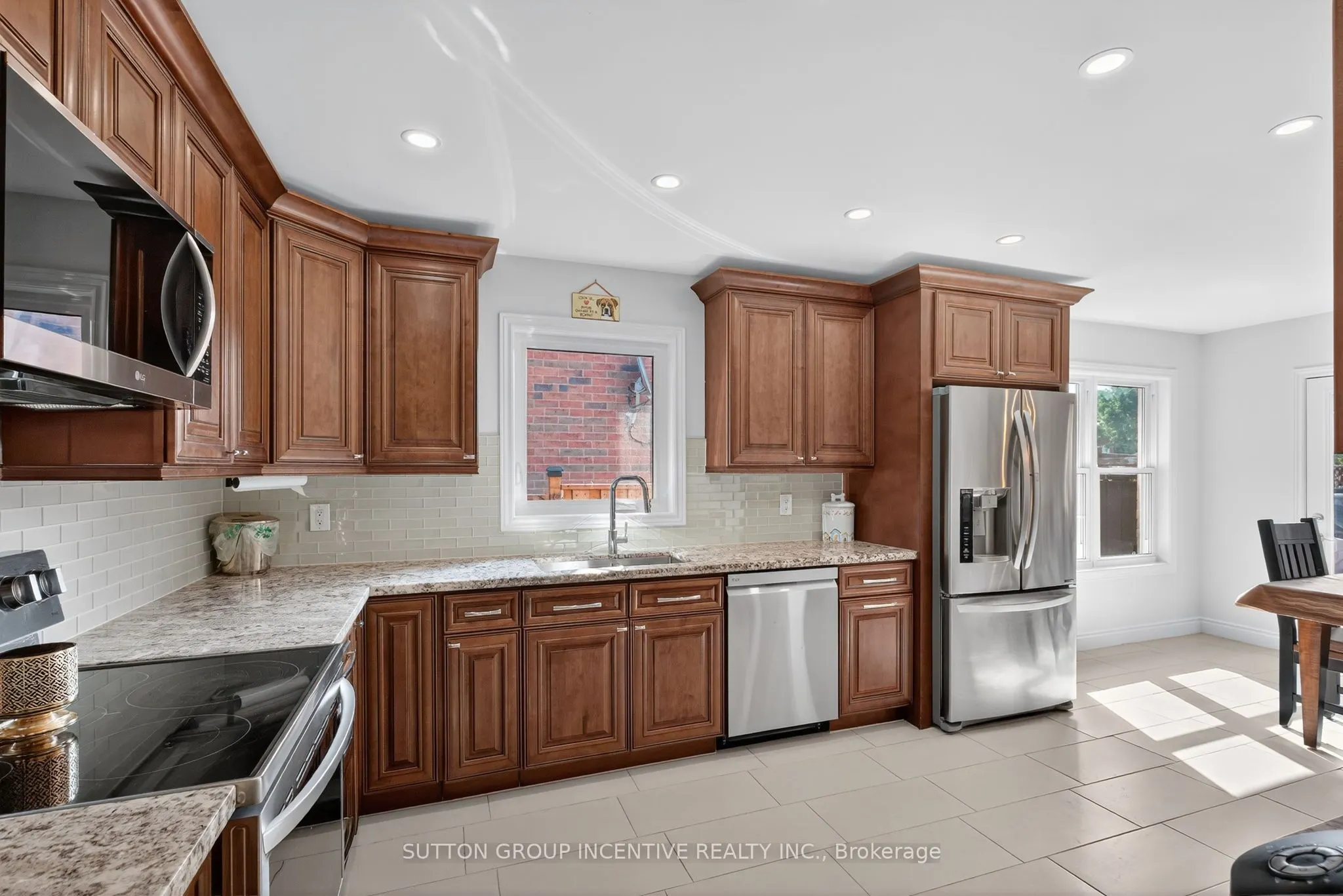 6 Sundew Drive