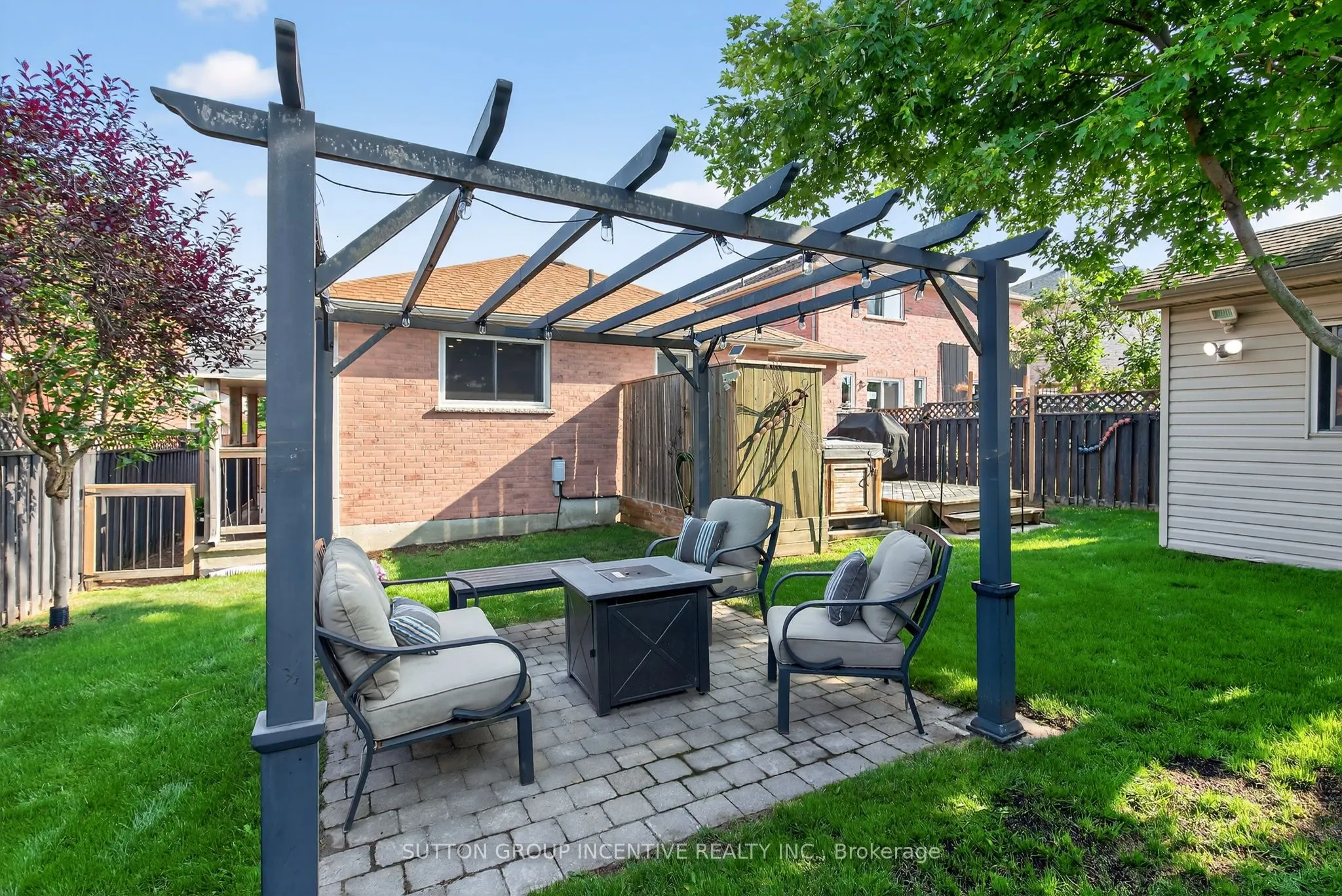 6 Sundew Drive