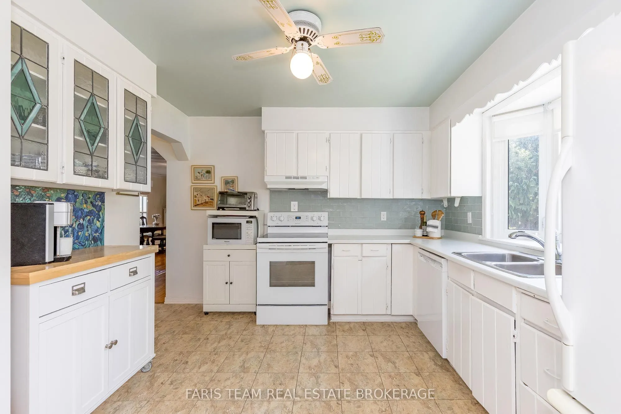 302 Sunnidale Road