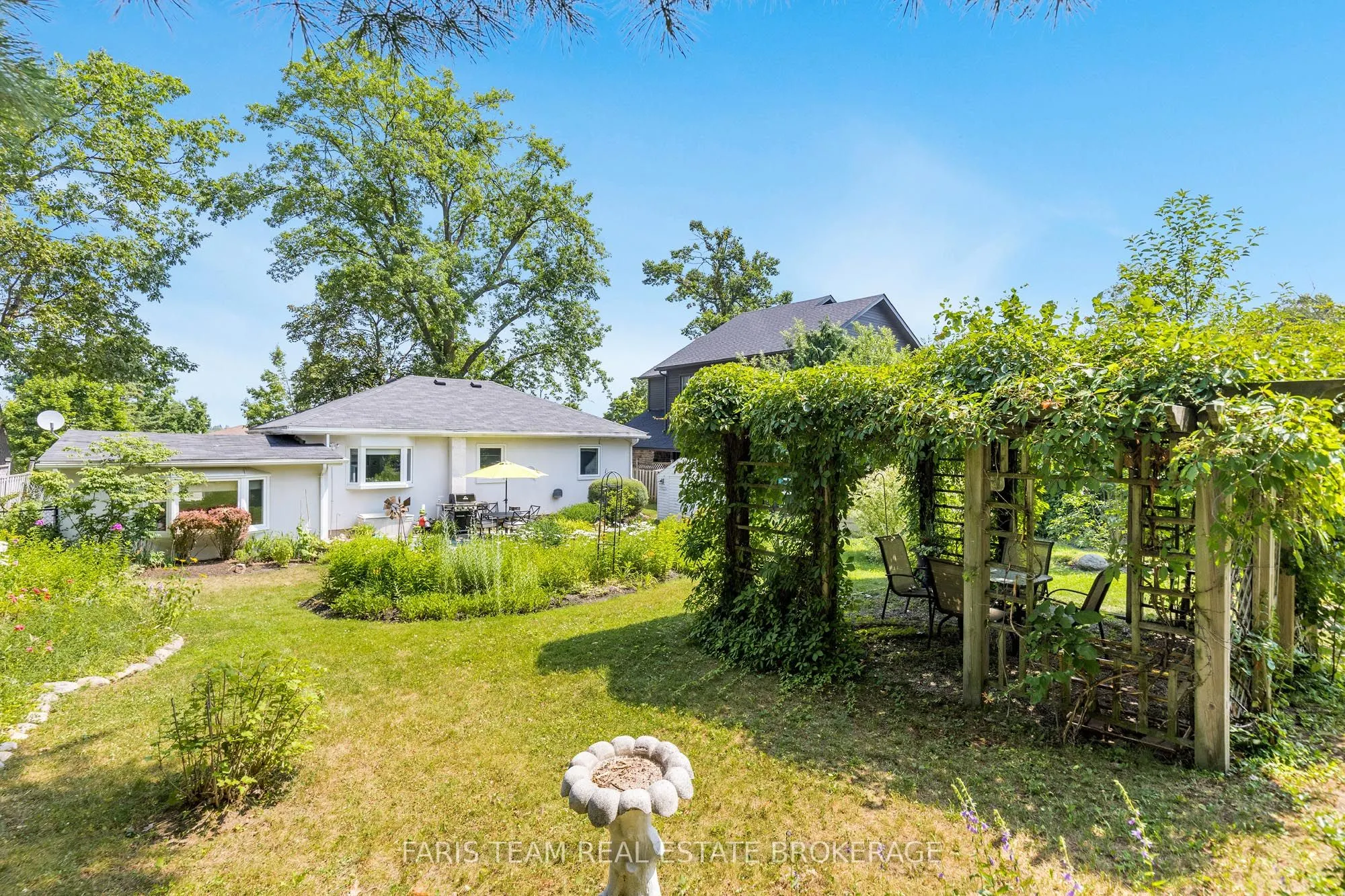 302 Sunnidale Road