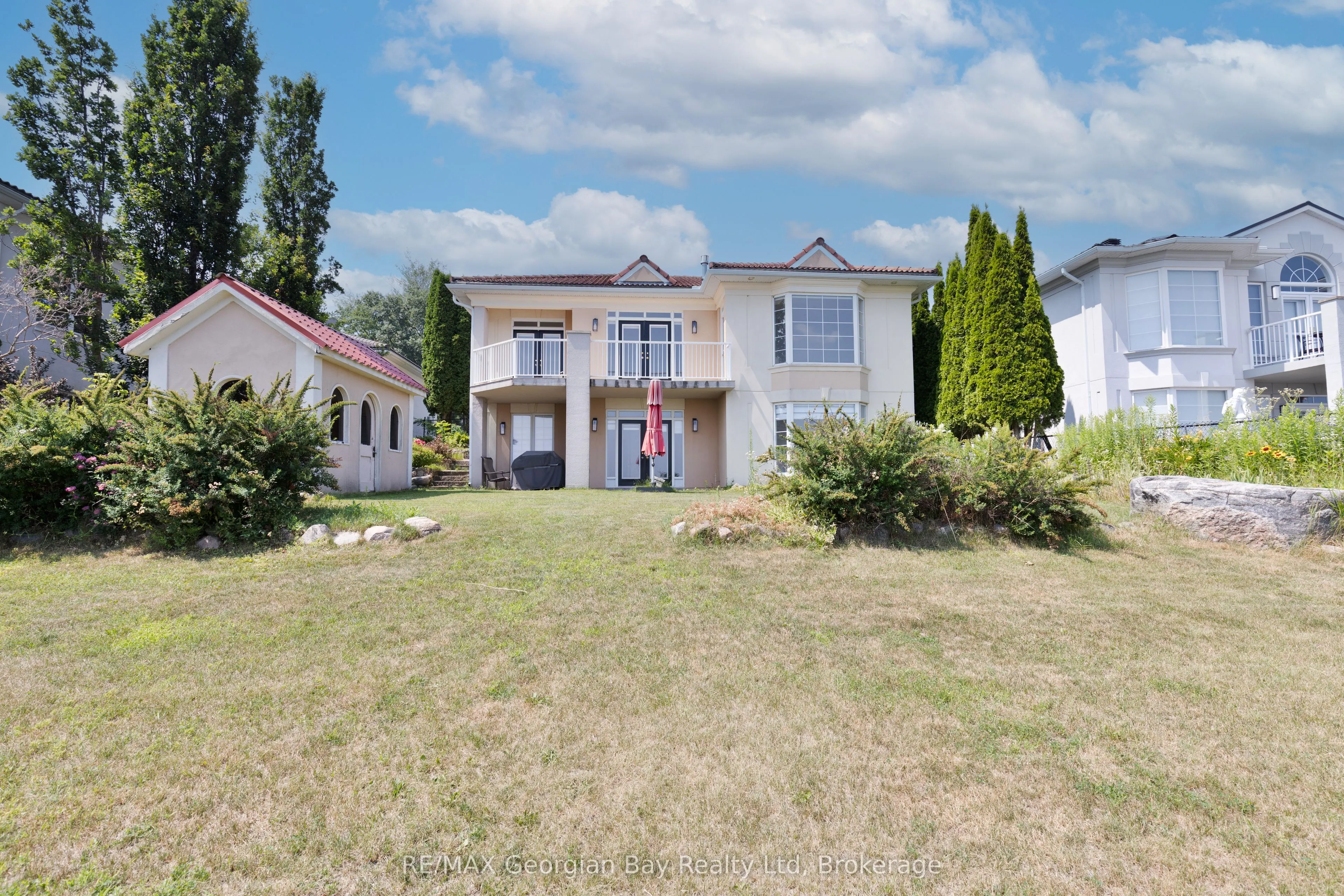 369 Aberdeen Boulevard