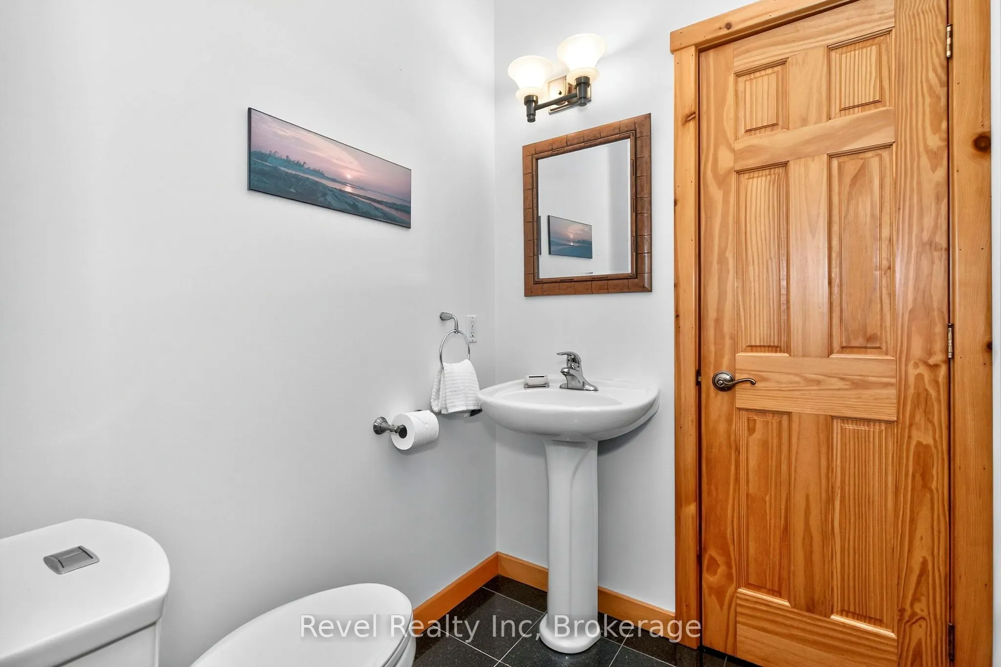 33 Belcourt Crescent