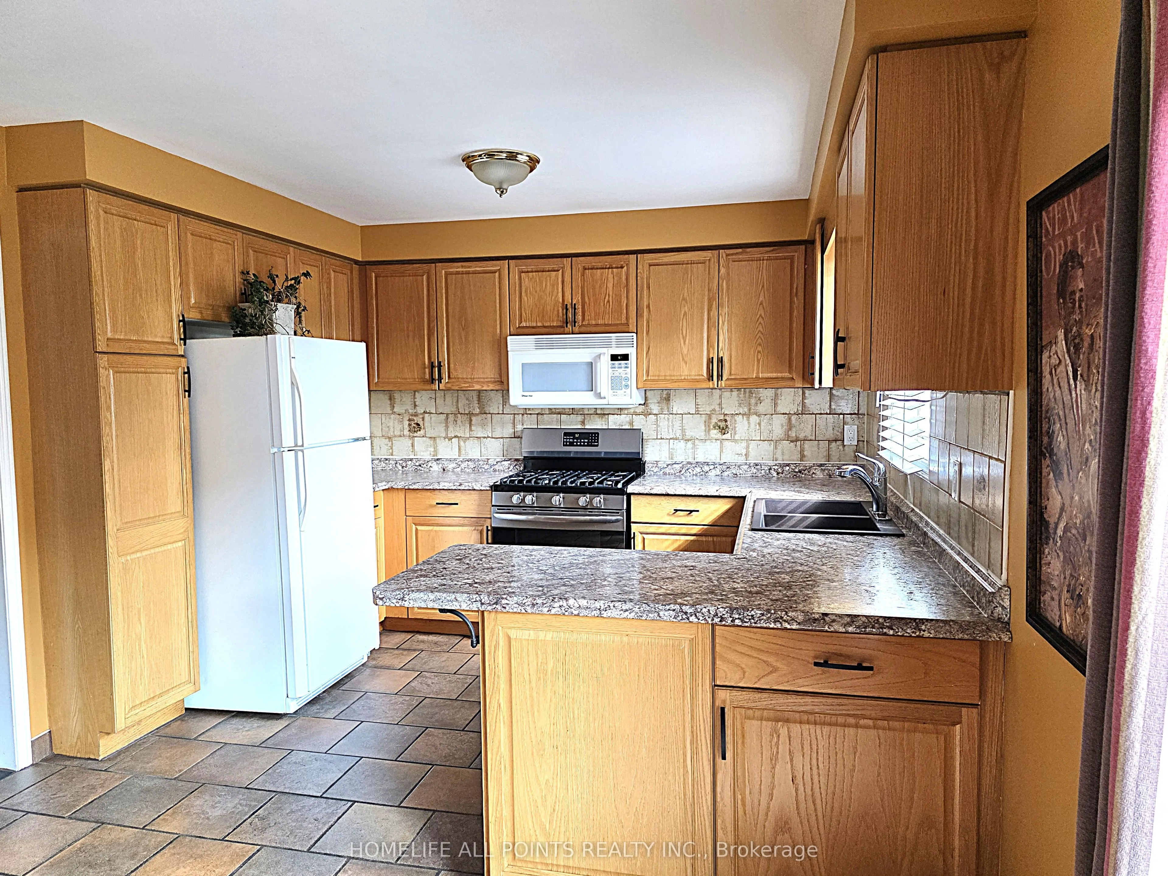32 CARTER Crescent