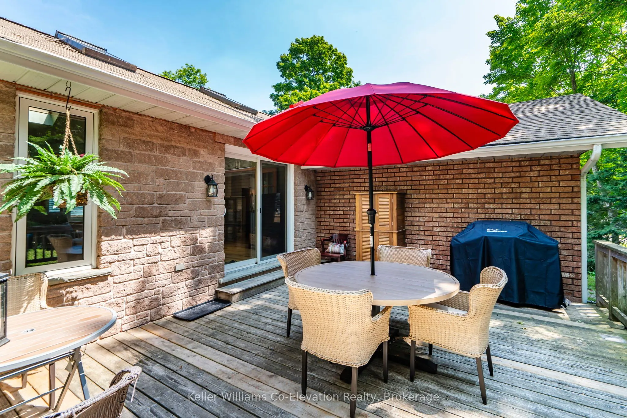 16 Mundy Avenue
