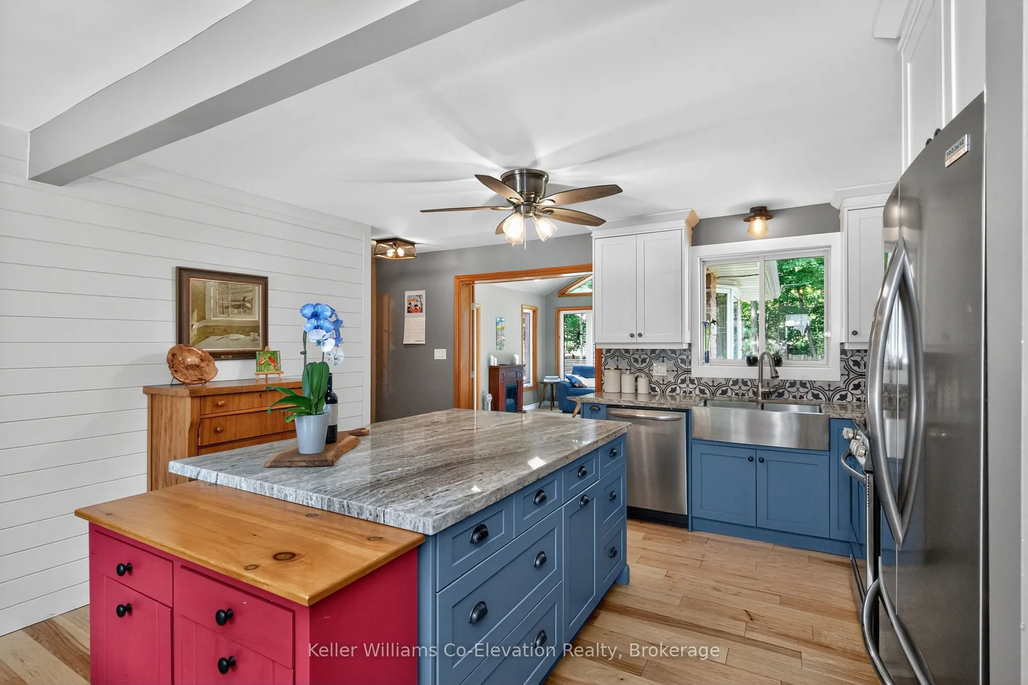 16 Mundy Avenue