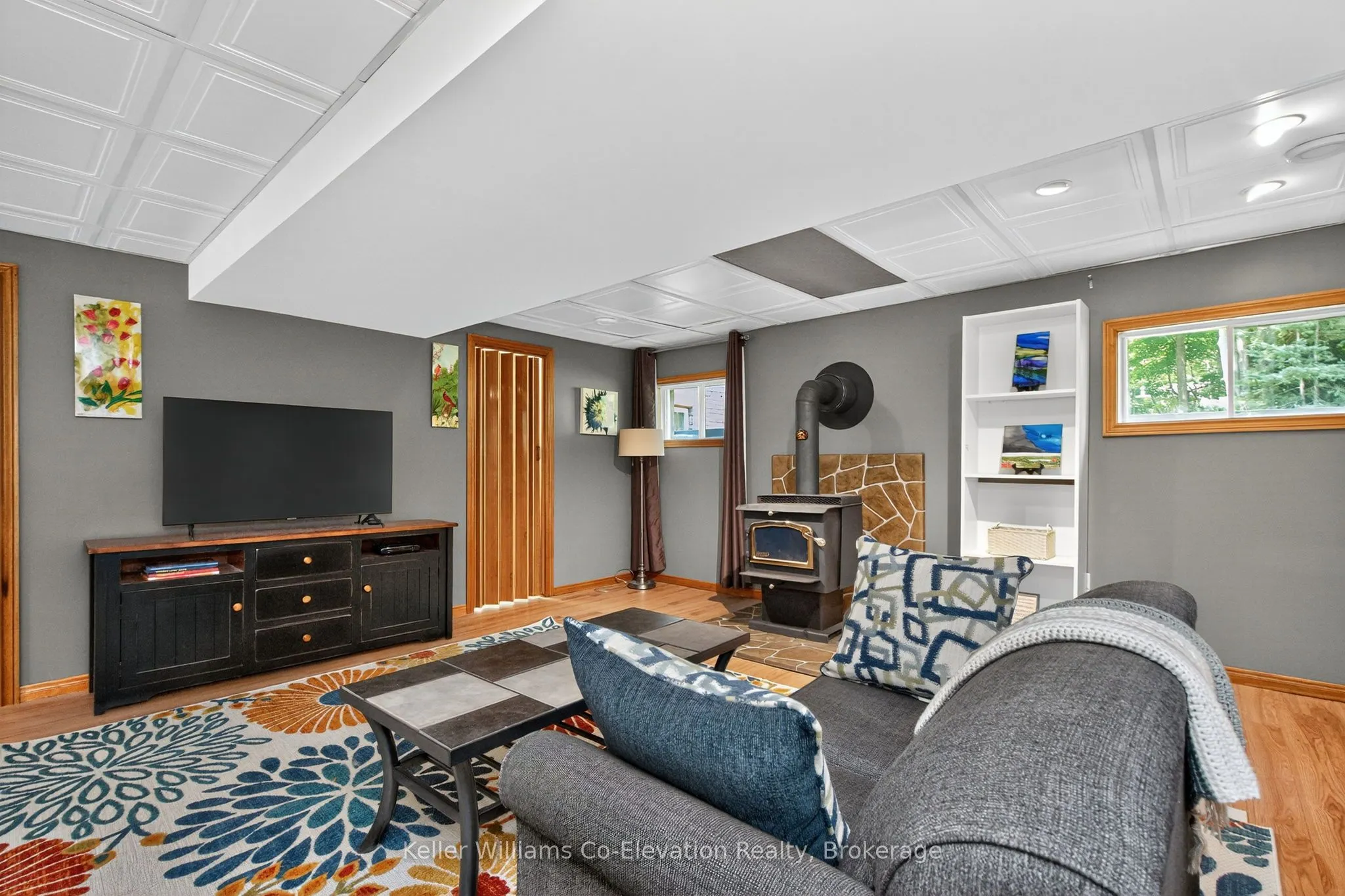 16 Mundy Avenue