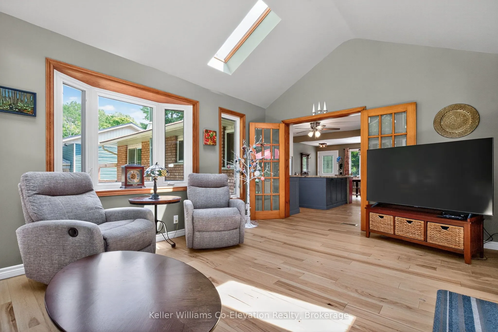 16 Mundy Avenue