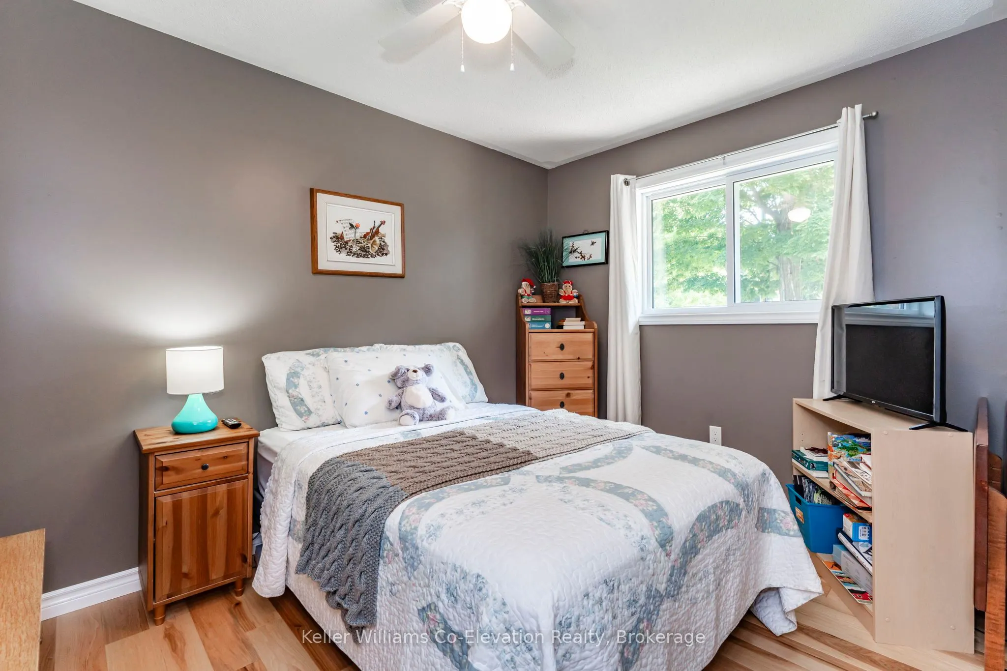 16 Mundy Avenue