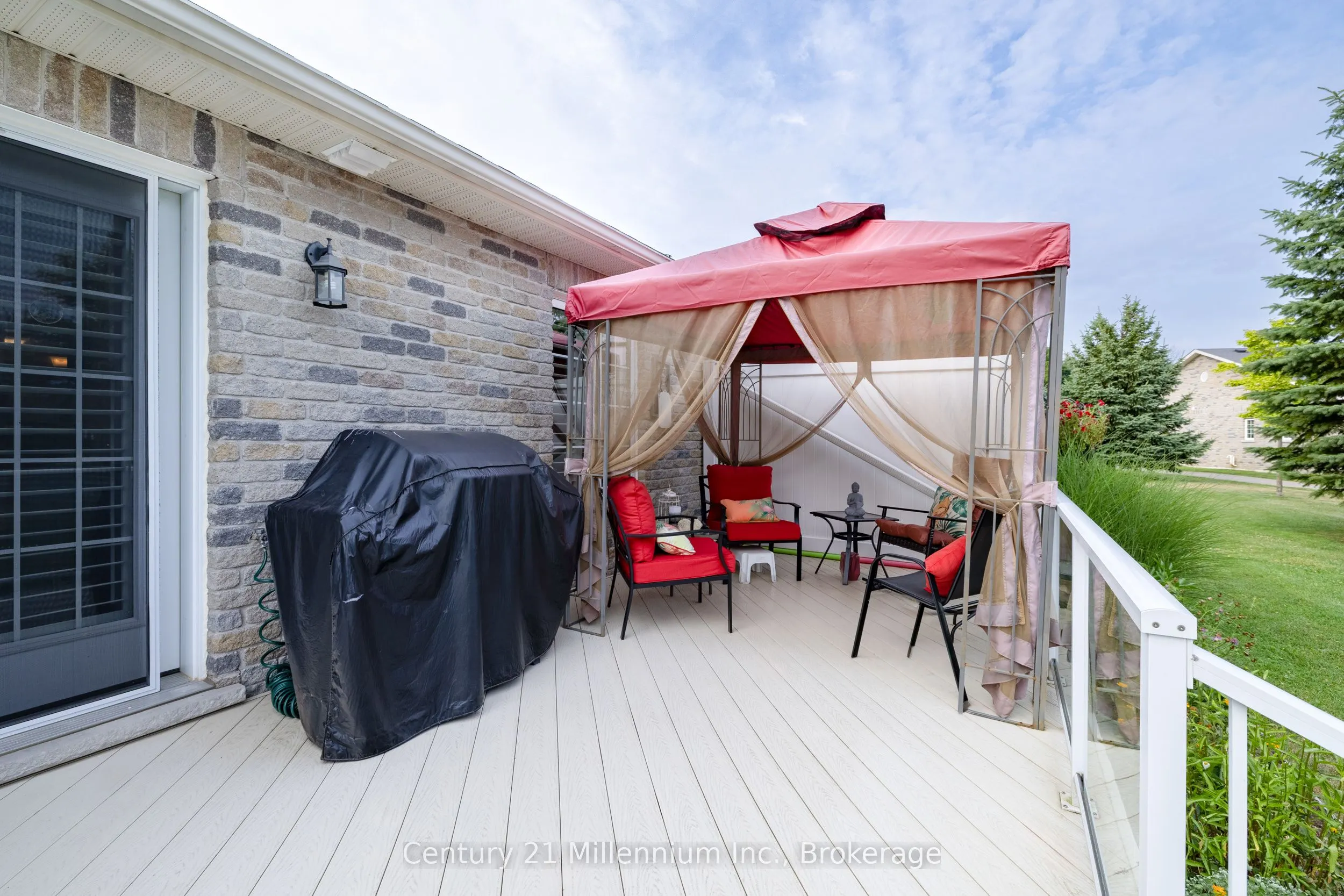 9 Garden Grove Crescent