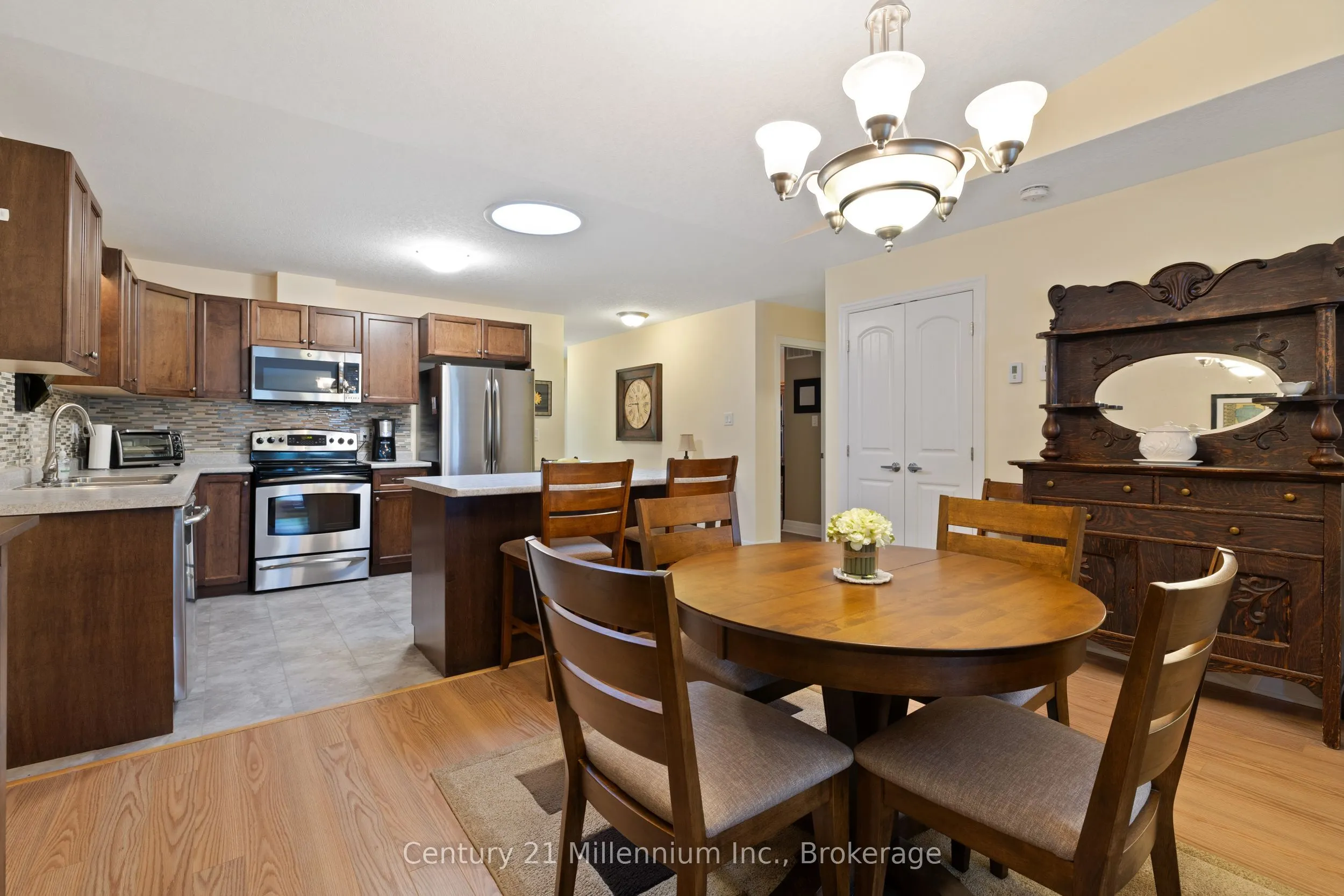 9 Garden Grove Crescent