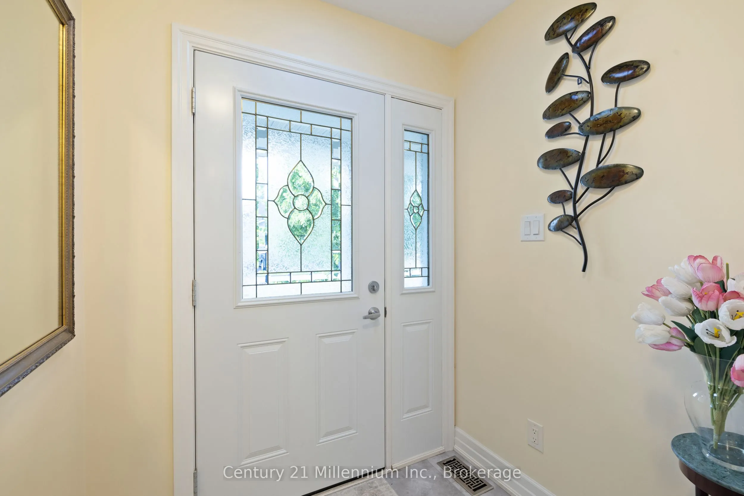 9 Garden Grove Crescent