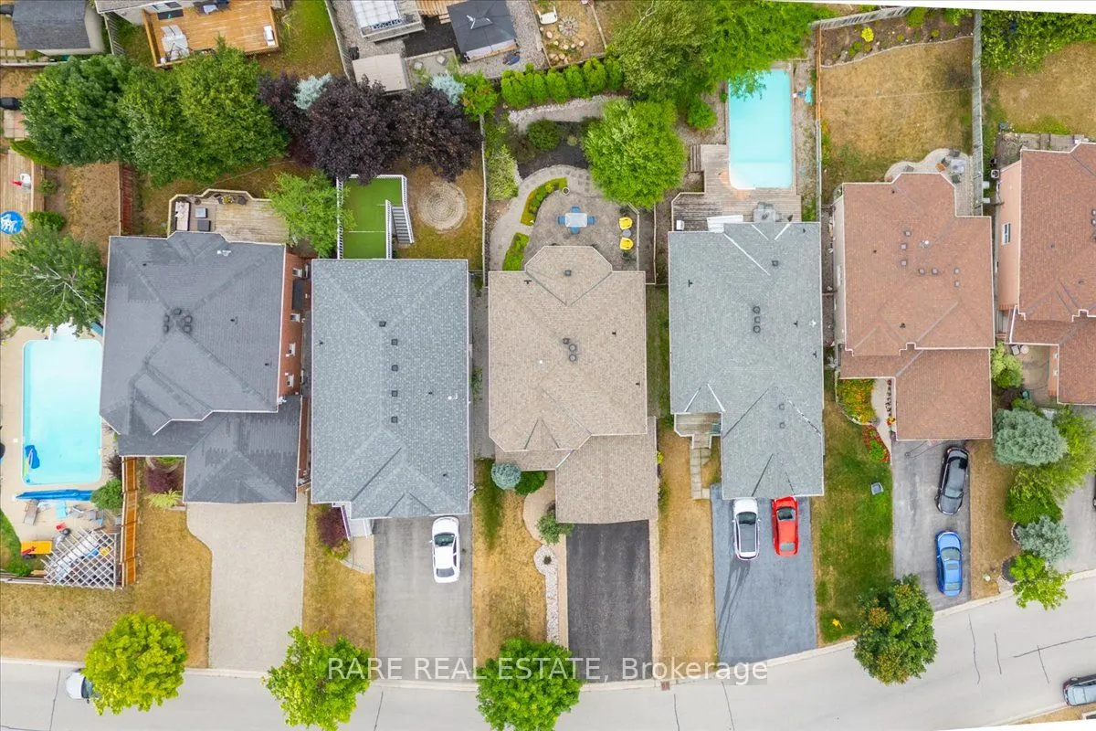 25 Muir Drive
