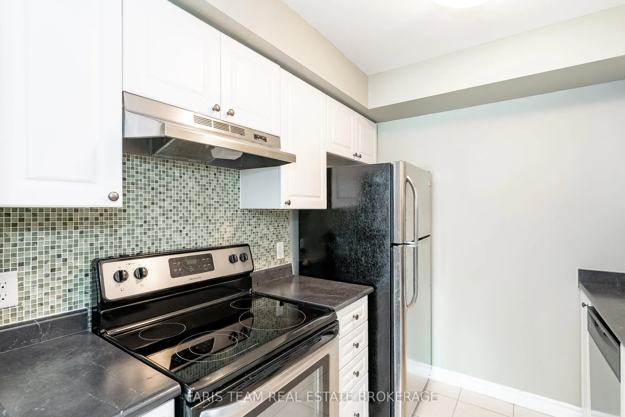 57 Ferndale Drive S #9