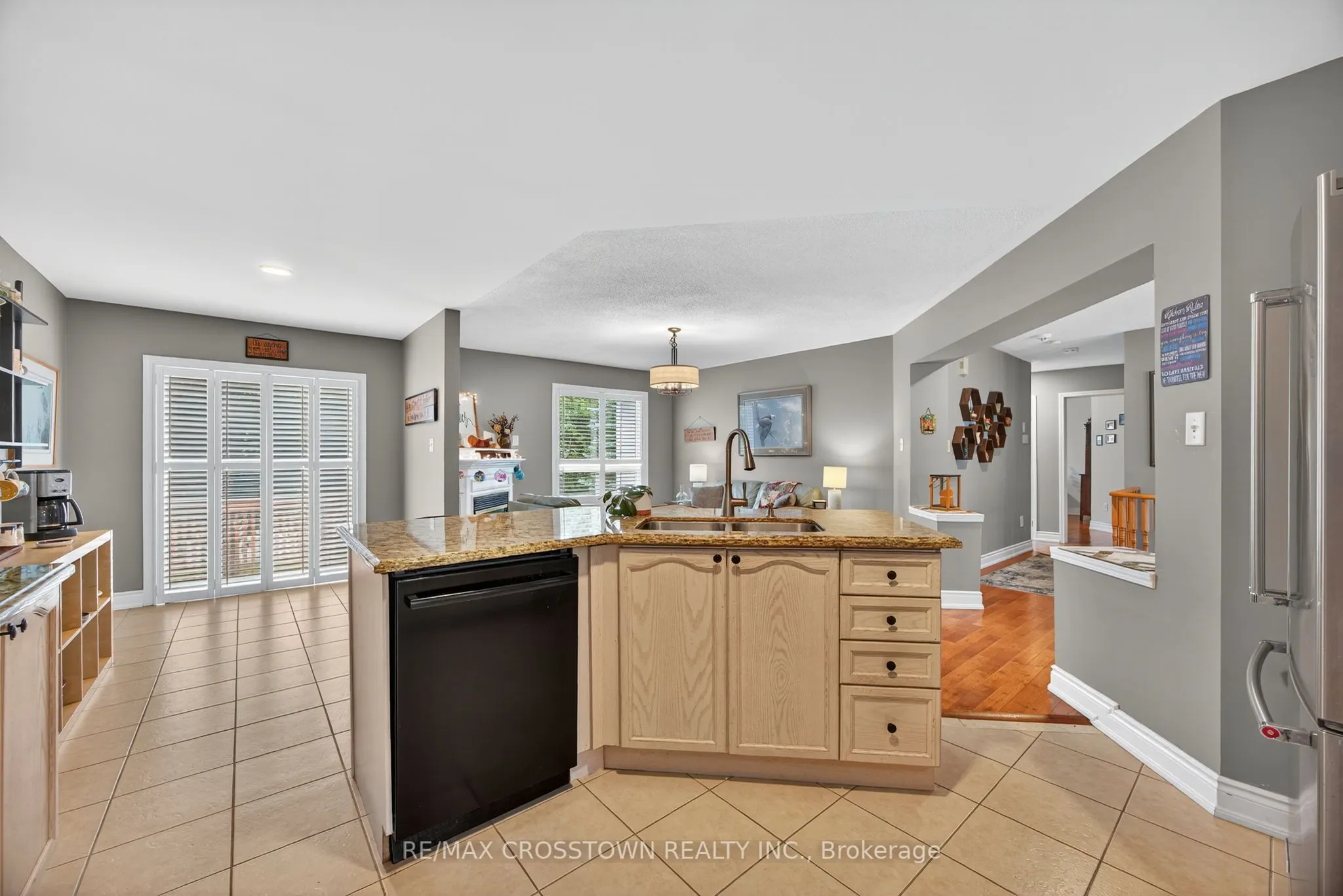 11 NORTHWOOD Drive