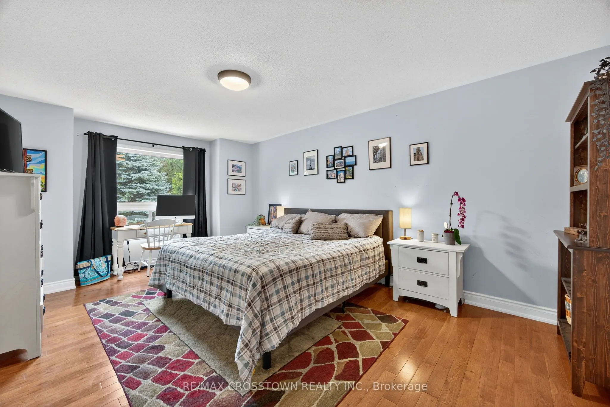 11 NORTHWOOD Drive