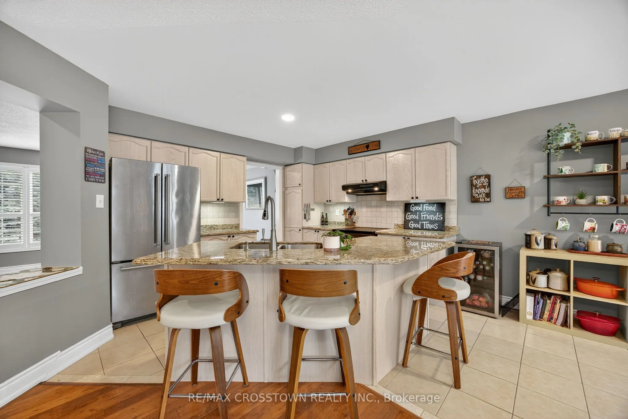 11 NORTHWOOD Drive