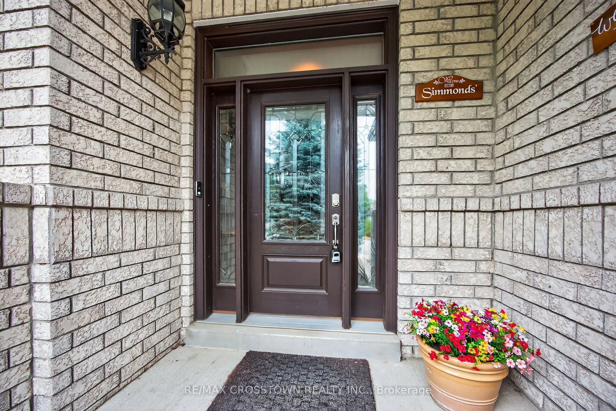 11 NORTHWOOD Drive
