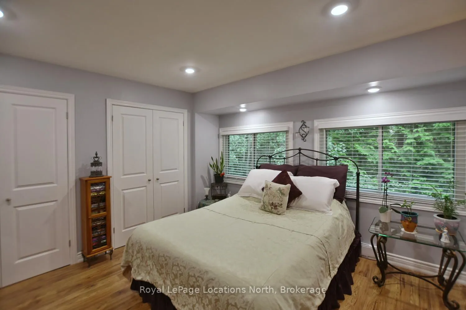 12 Dawson Drive, #401