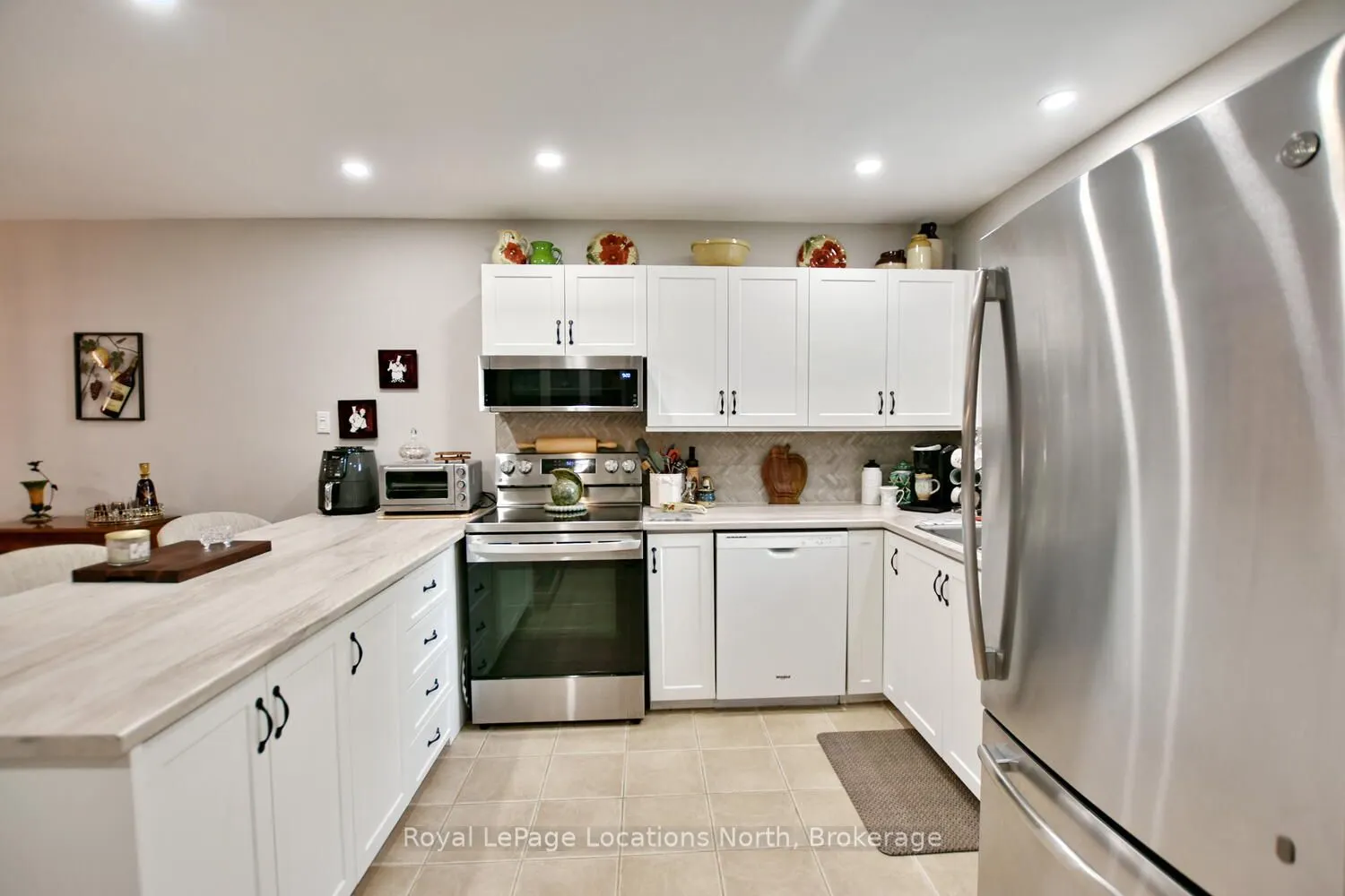 12 Dawson Drive, #401