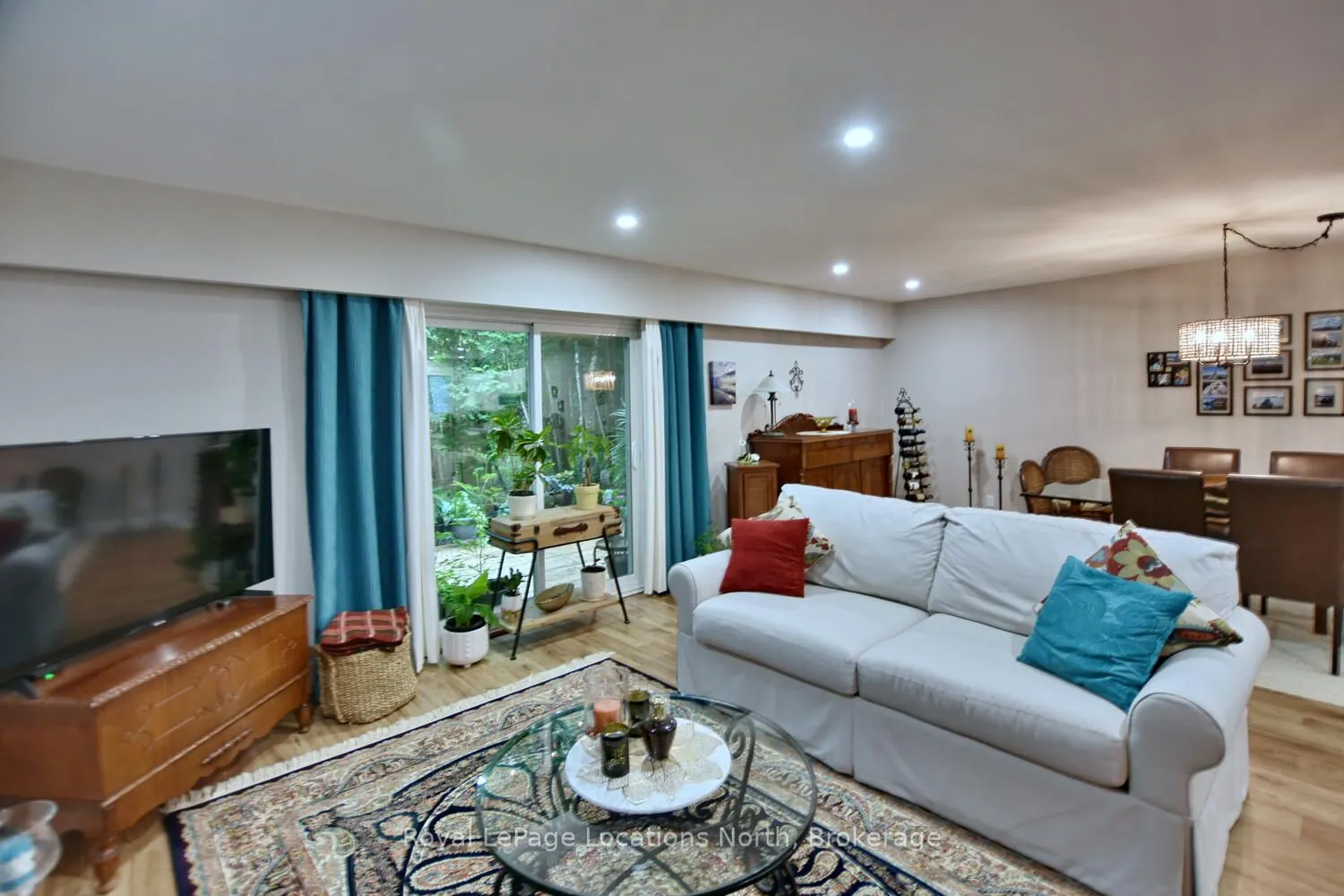 12 Dawson Drive, #401