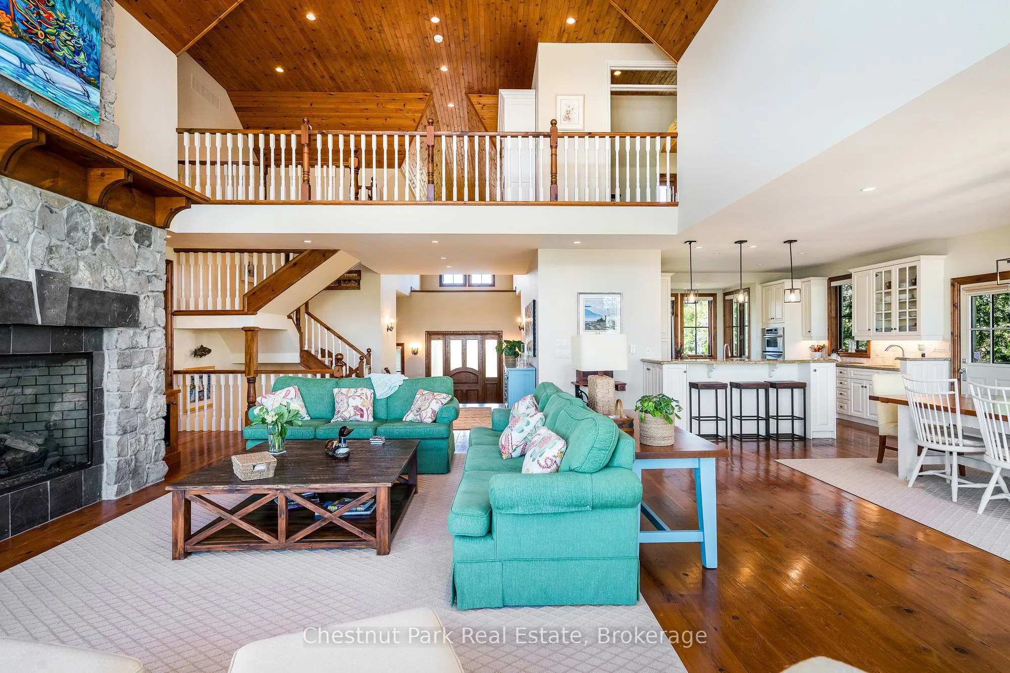176 Bartlett Boulevard