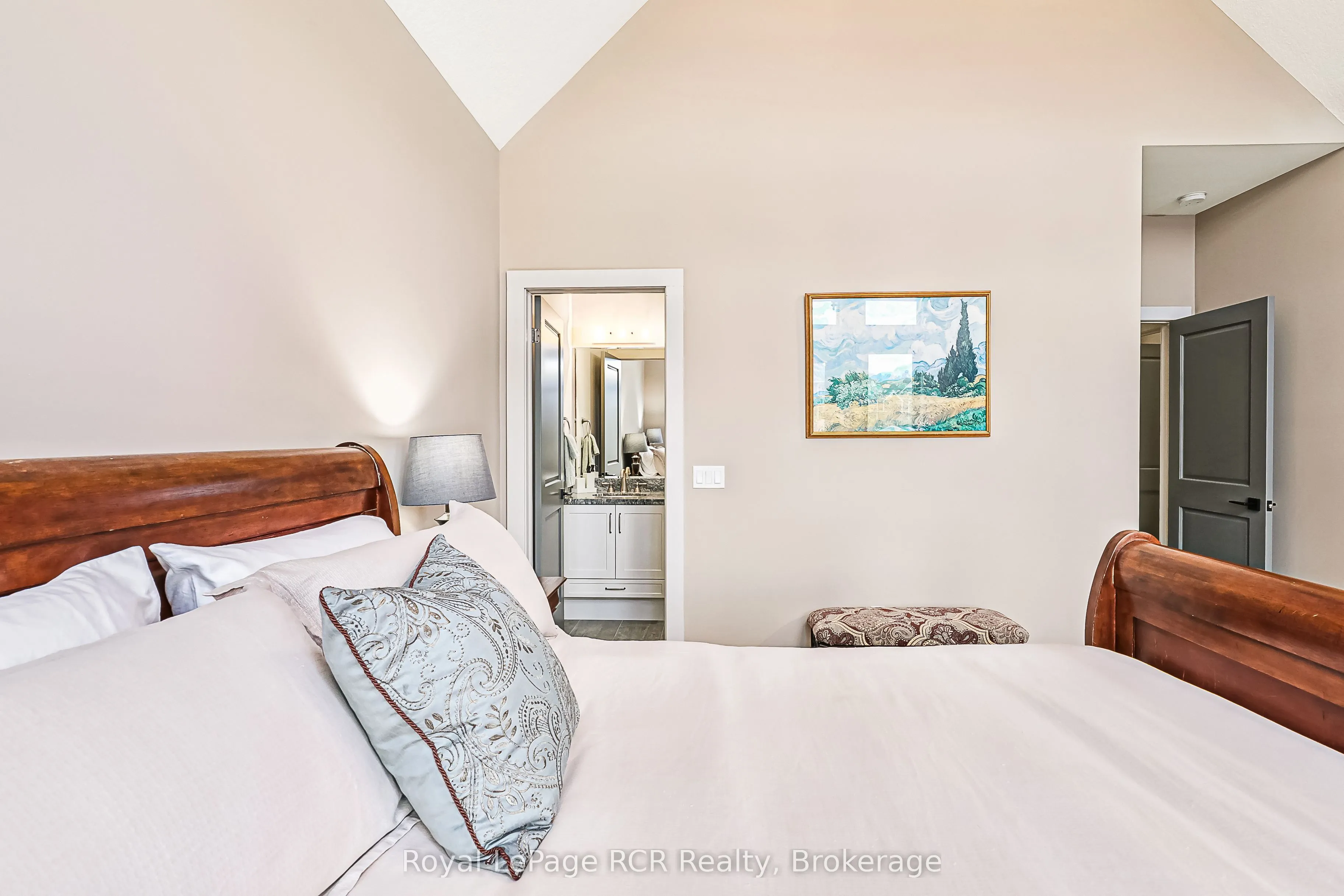 4 Meadowlark Way