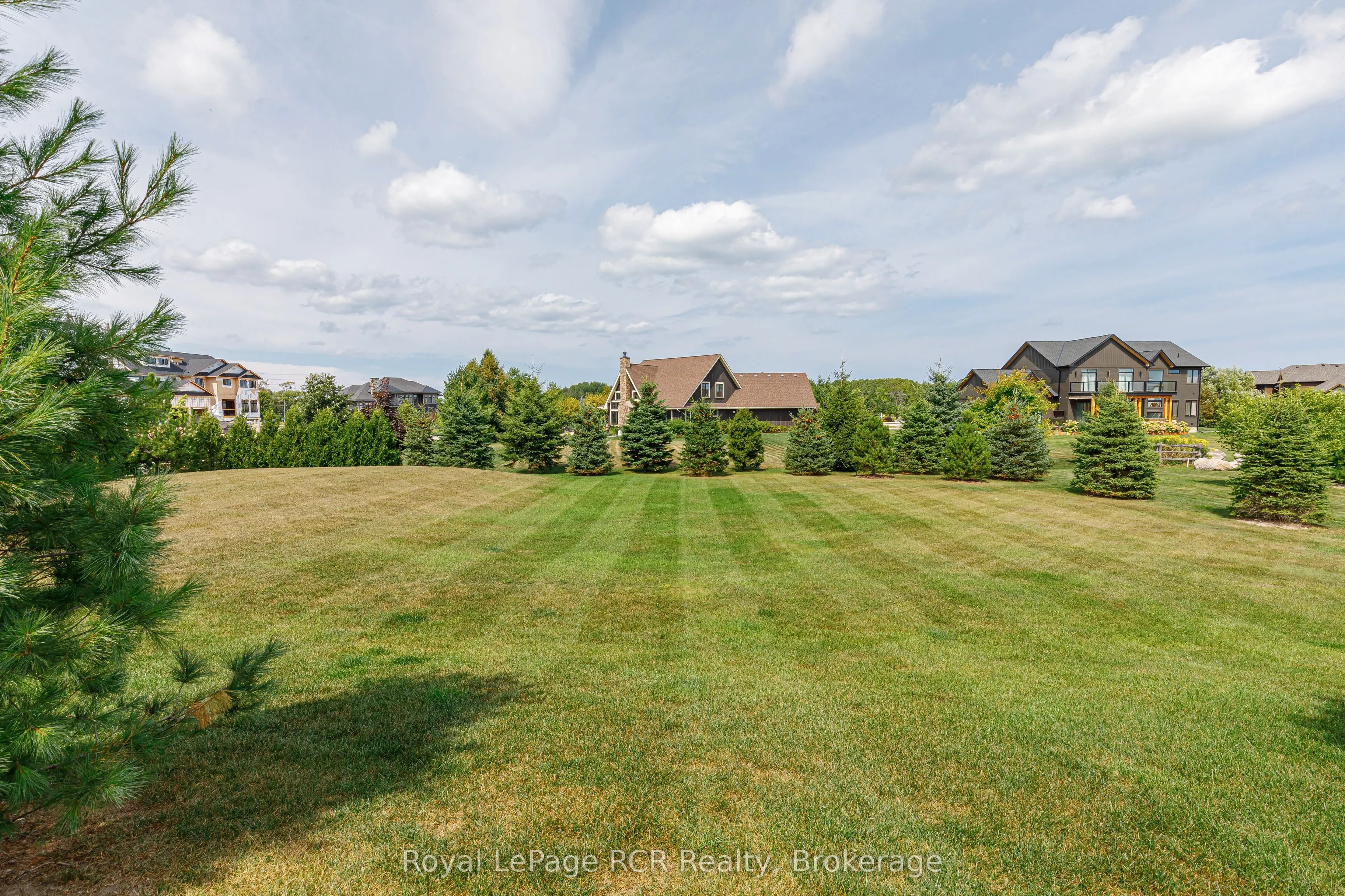 4 Meadowlark Way