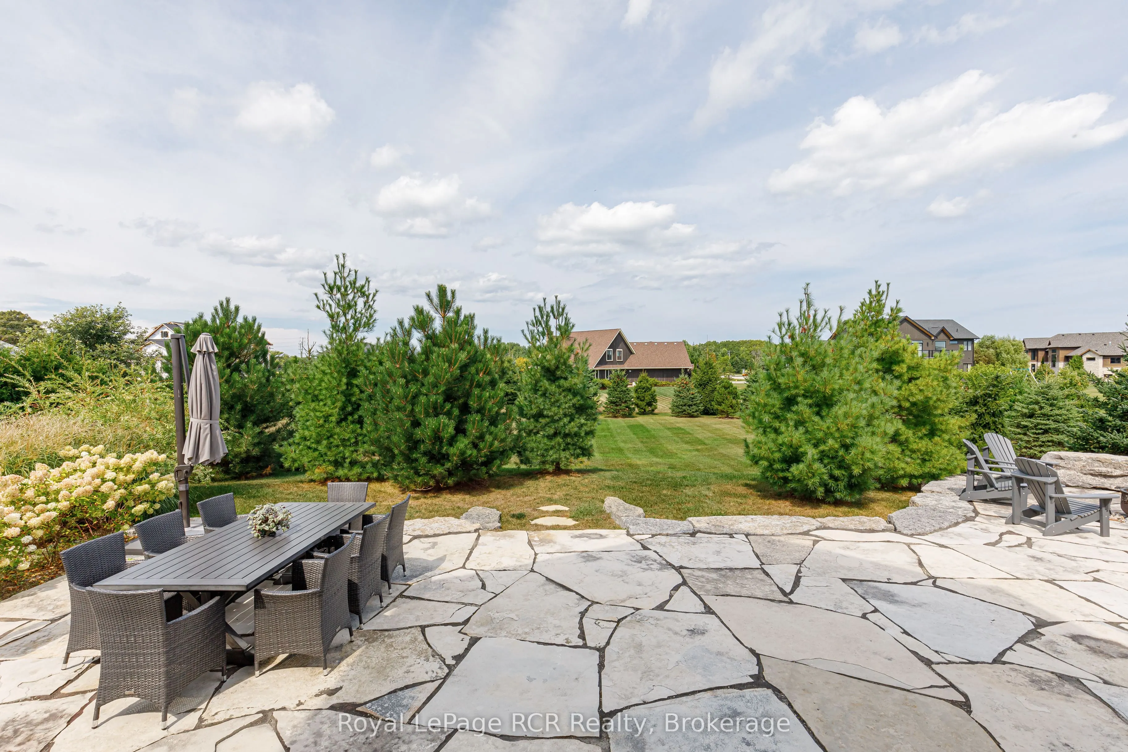 4 Meadowlark Way