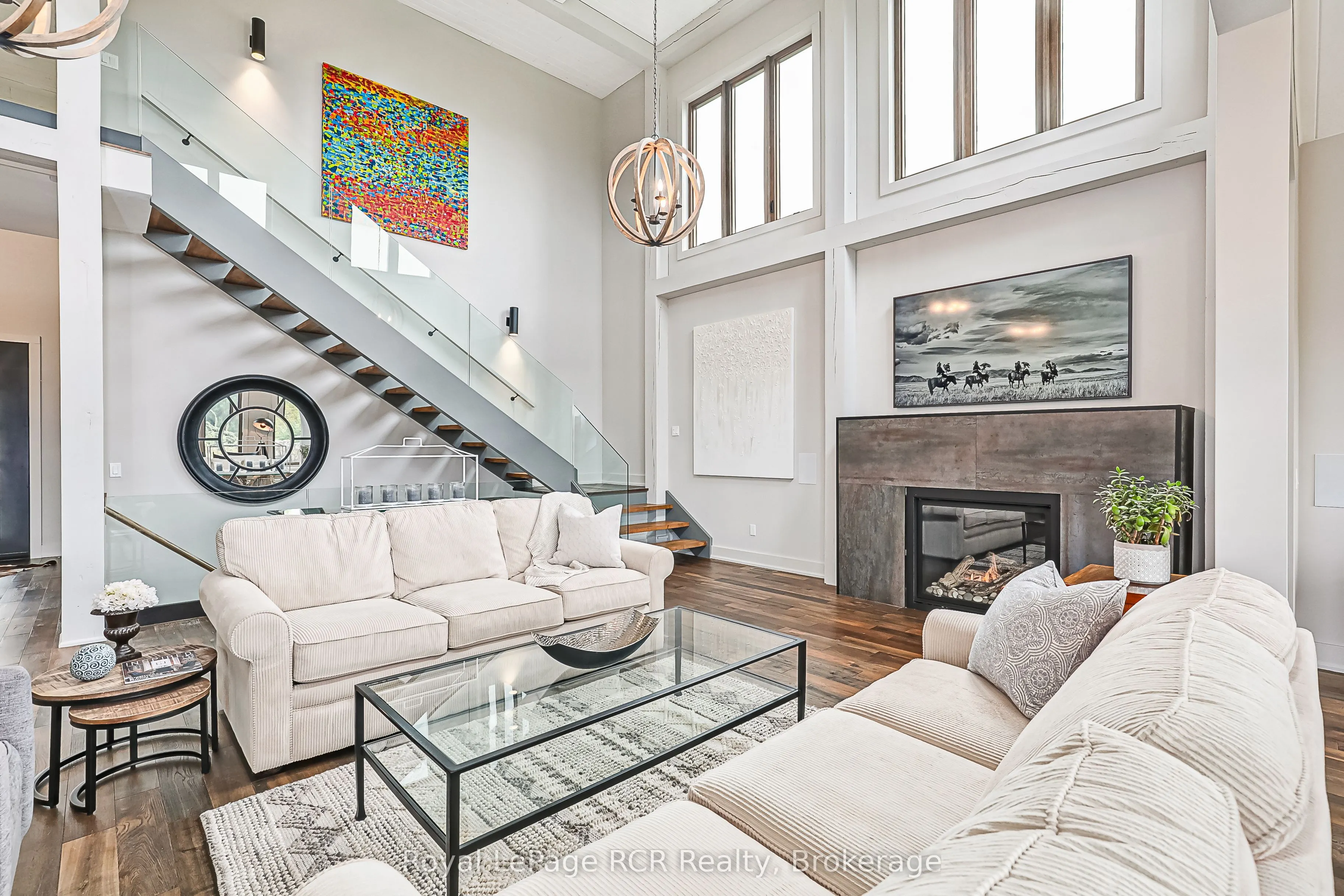 4 Meadowlark Way