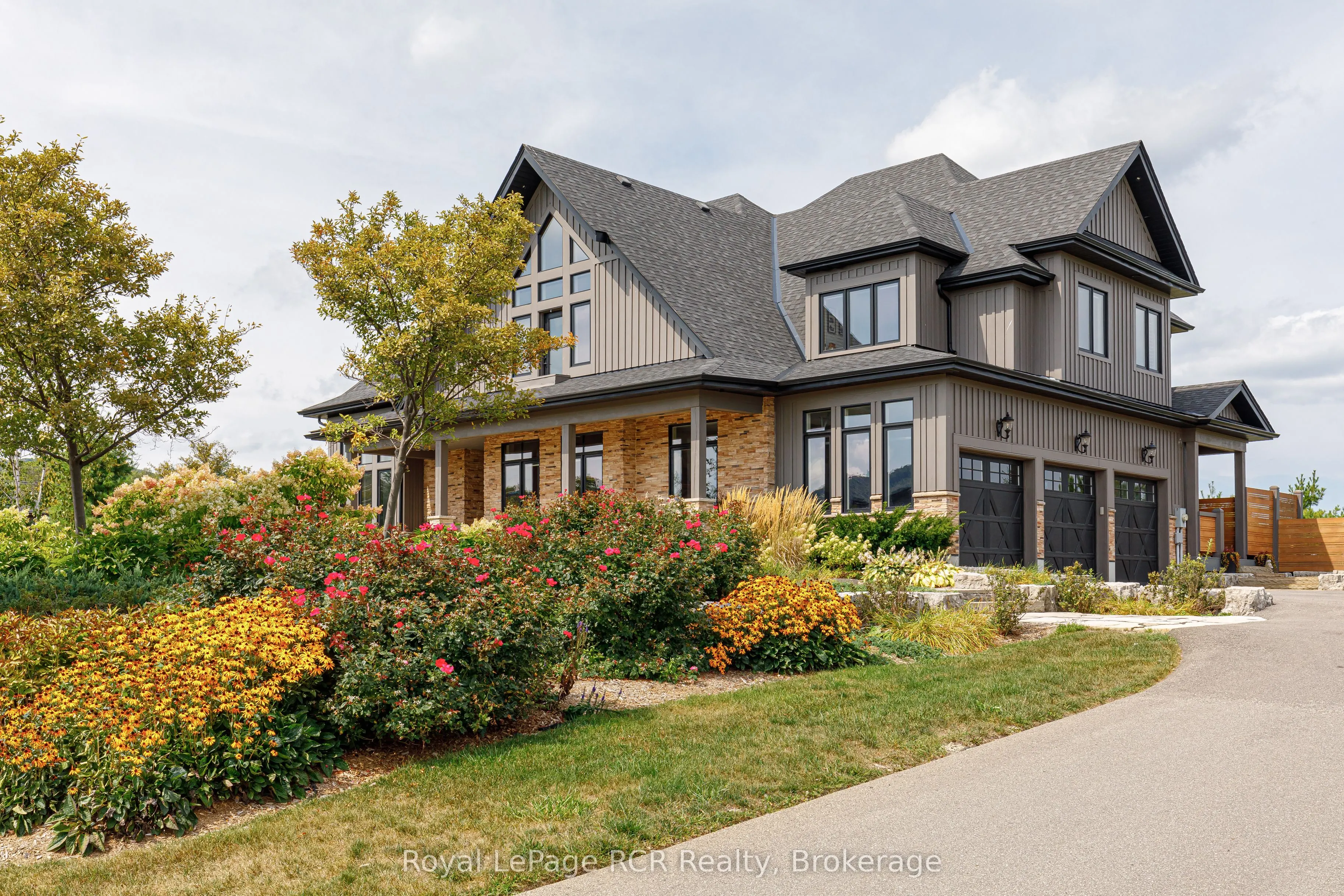 4 Meadowlark Way