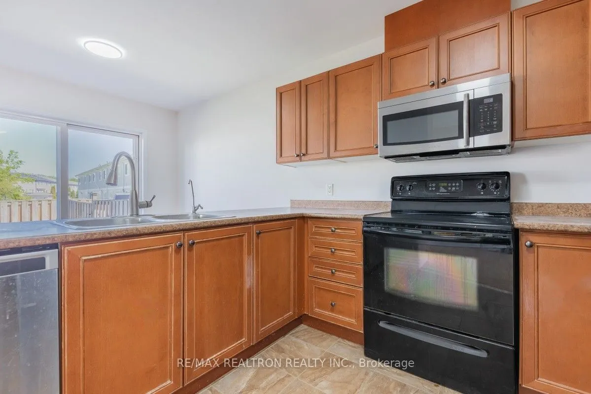 800 Westridge Boulevard, #10