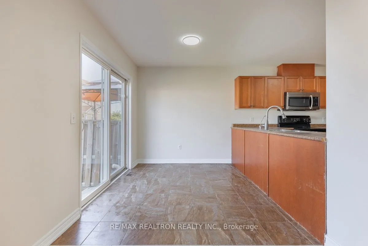 800 Westridge Boulevard, #10