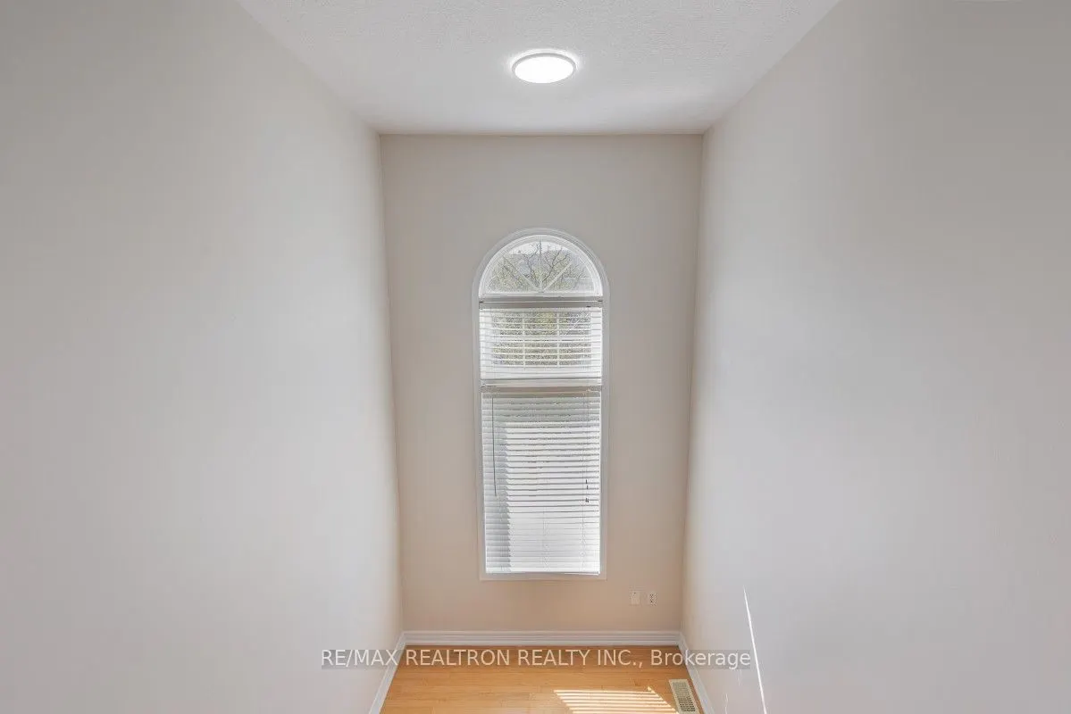 800 Westridge Boulevard, #10