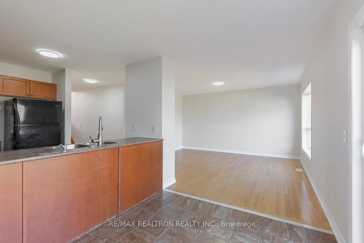 800 Westridge Boulevard, #10
