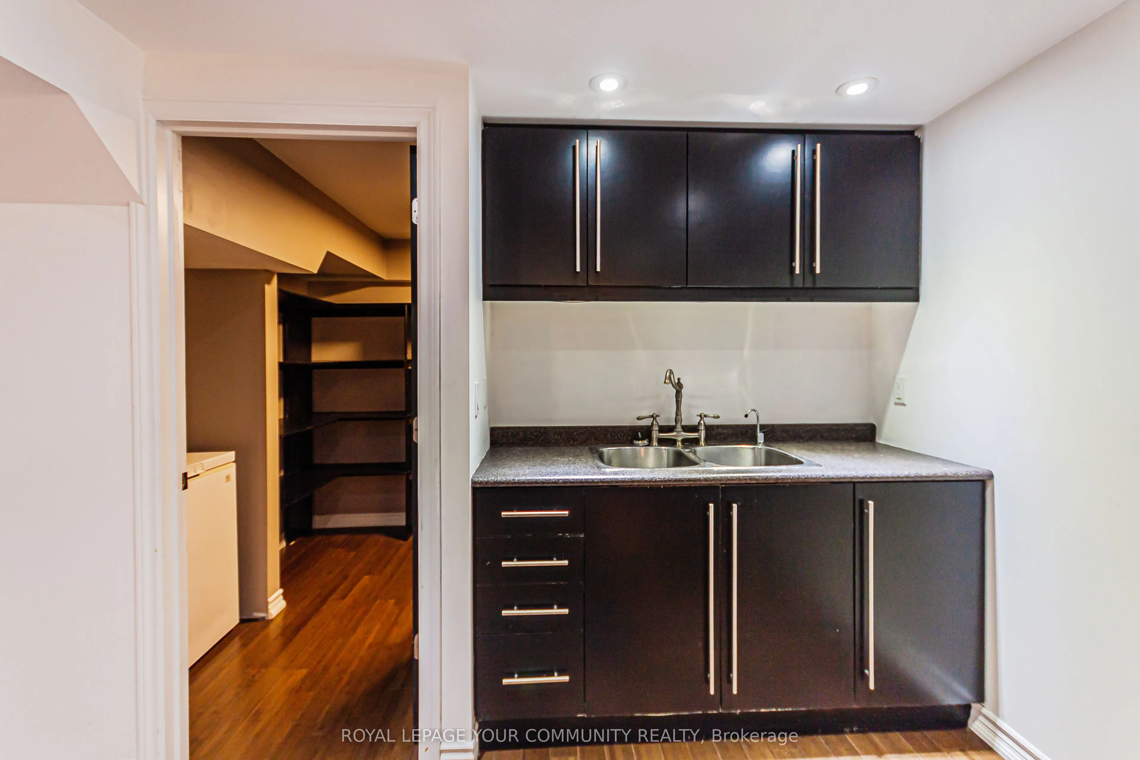 72 Birkhall Place