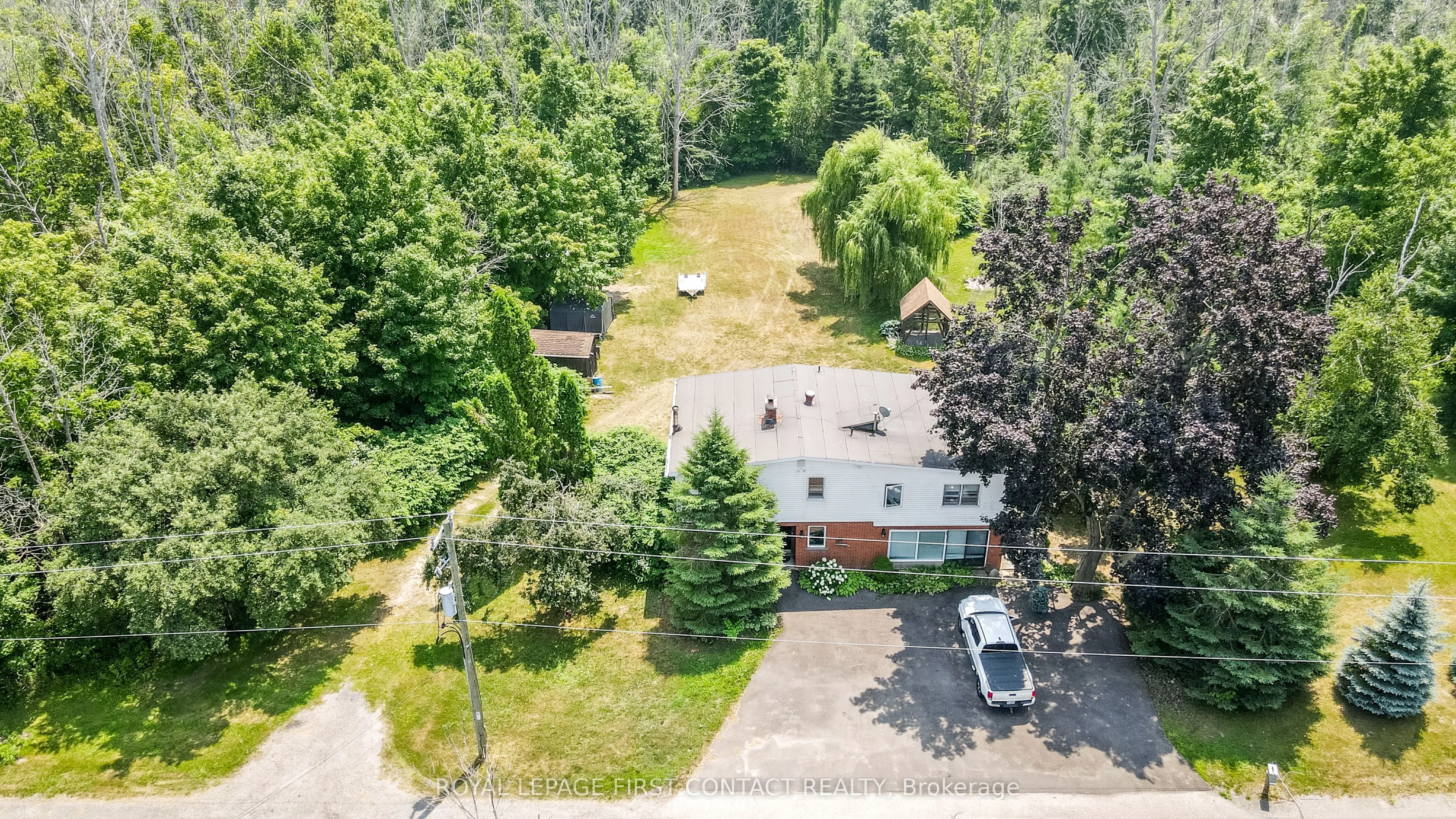 953 Ridge Road W