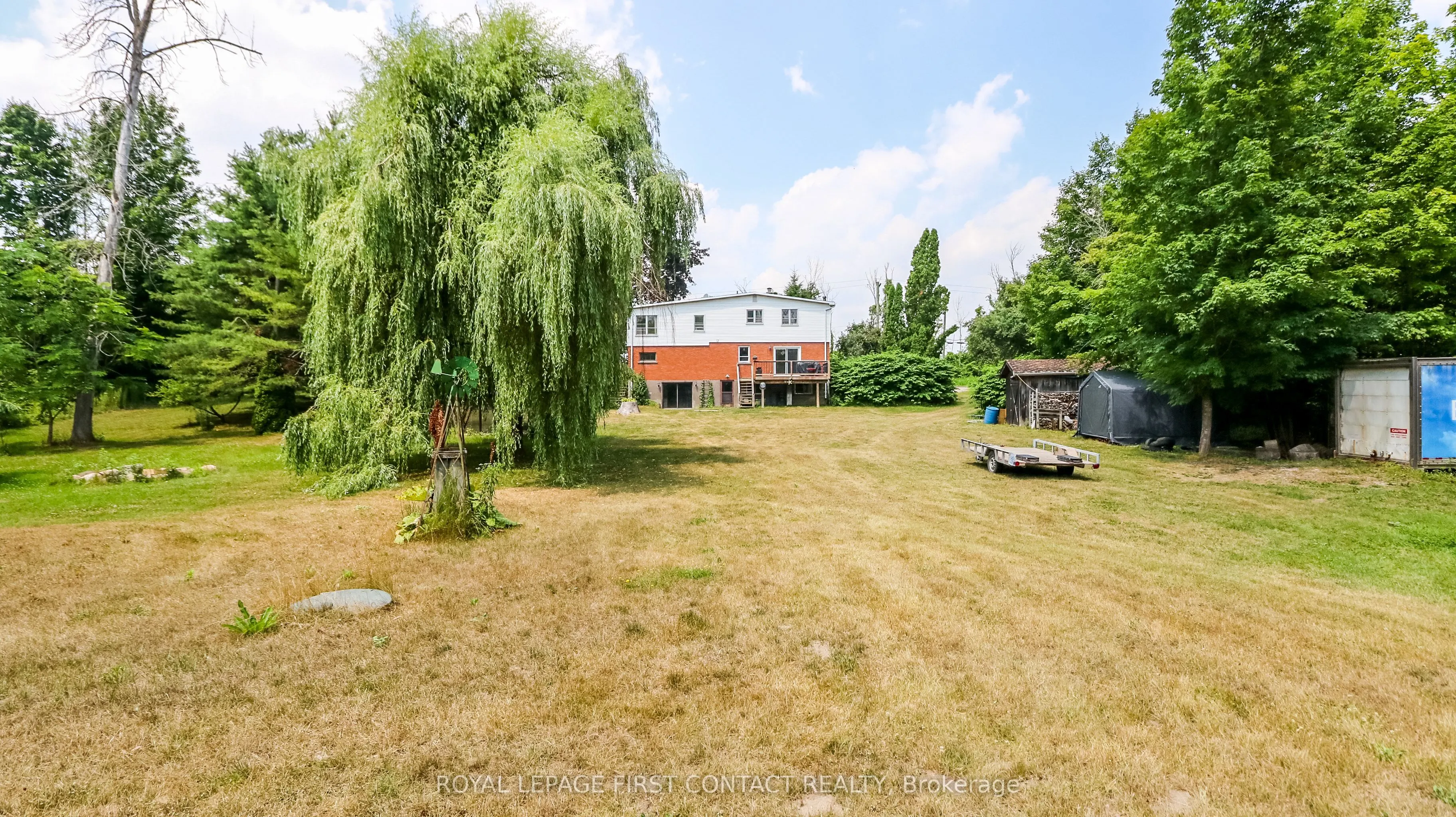 953 Ridge Road W