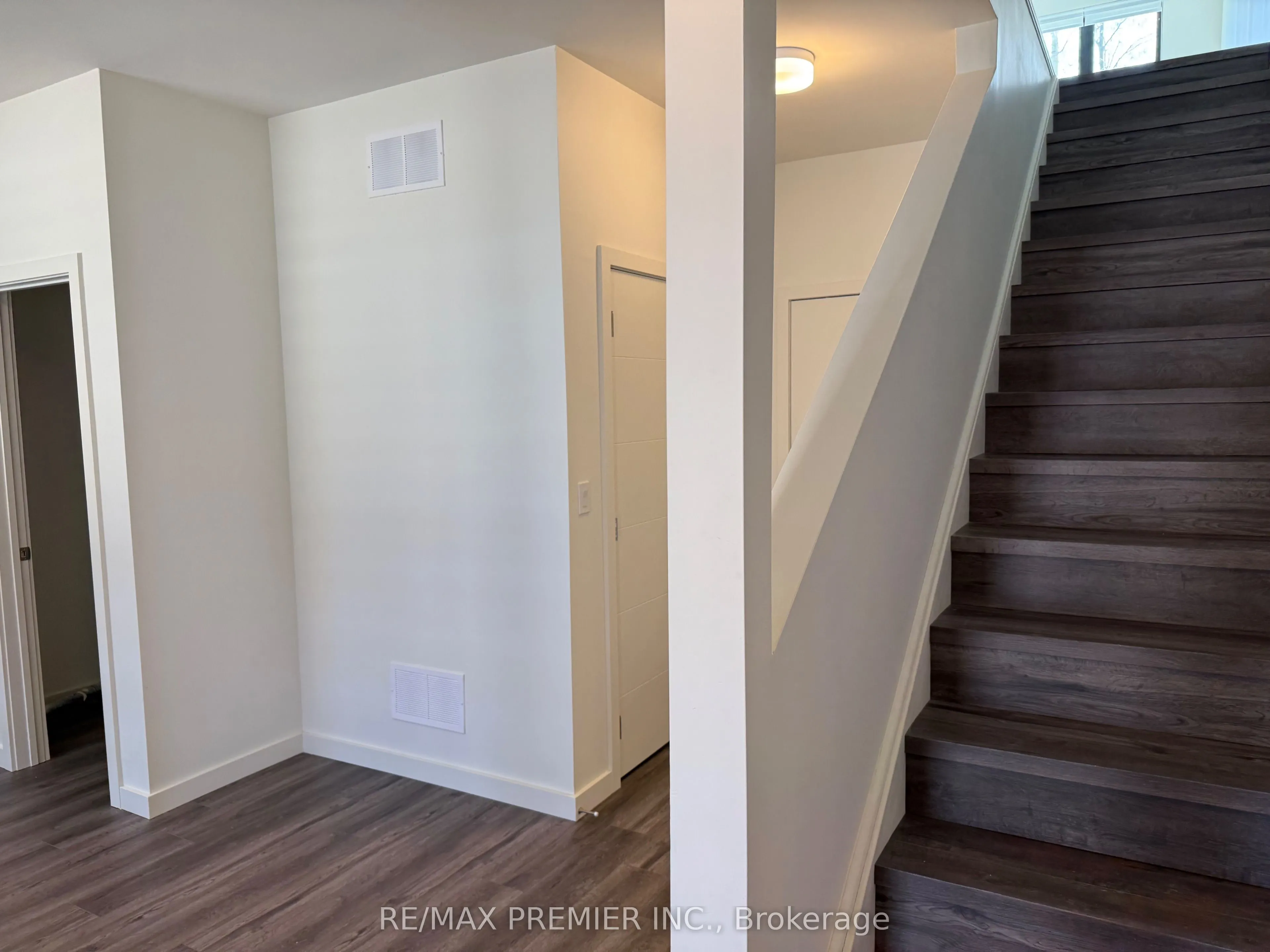 22 Rainwater Lane