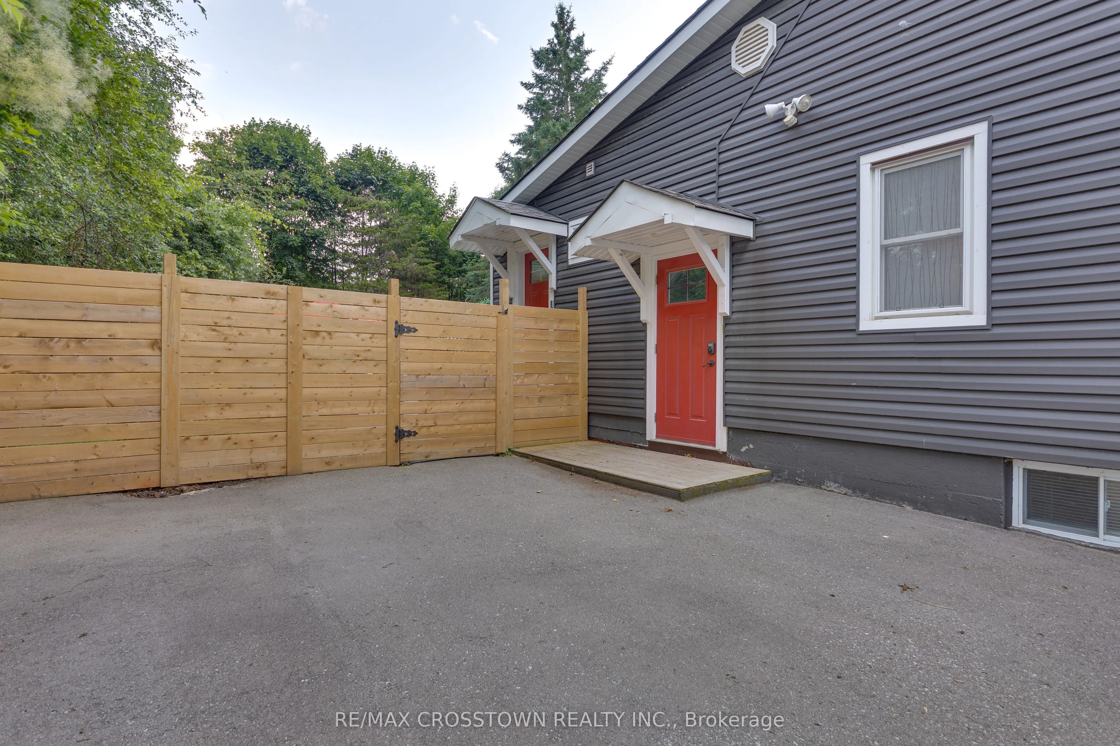 75 Gunn Street