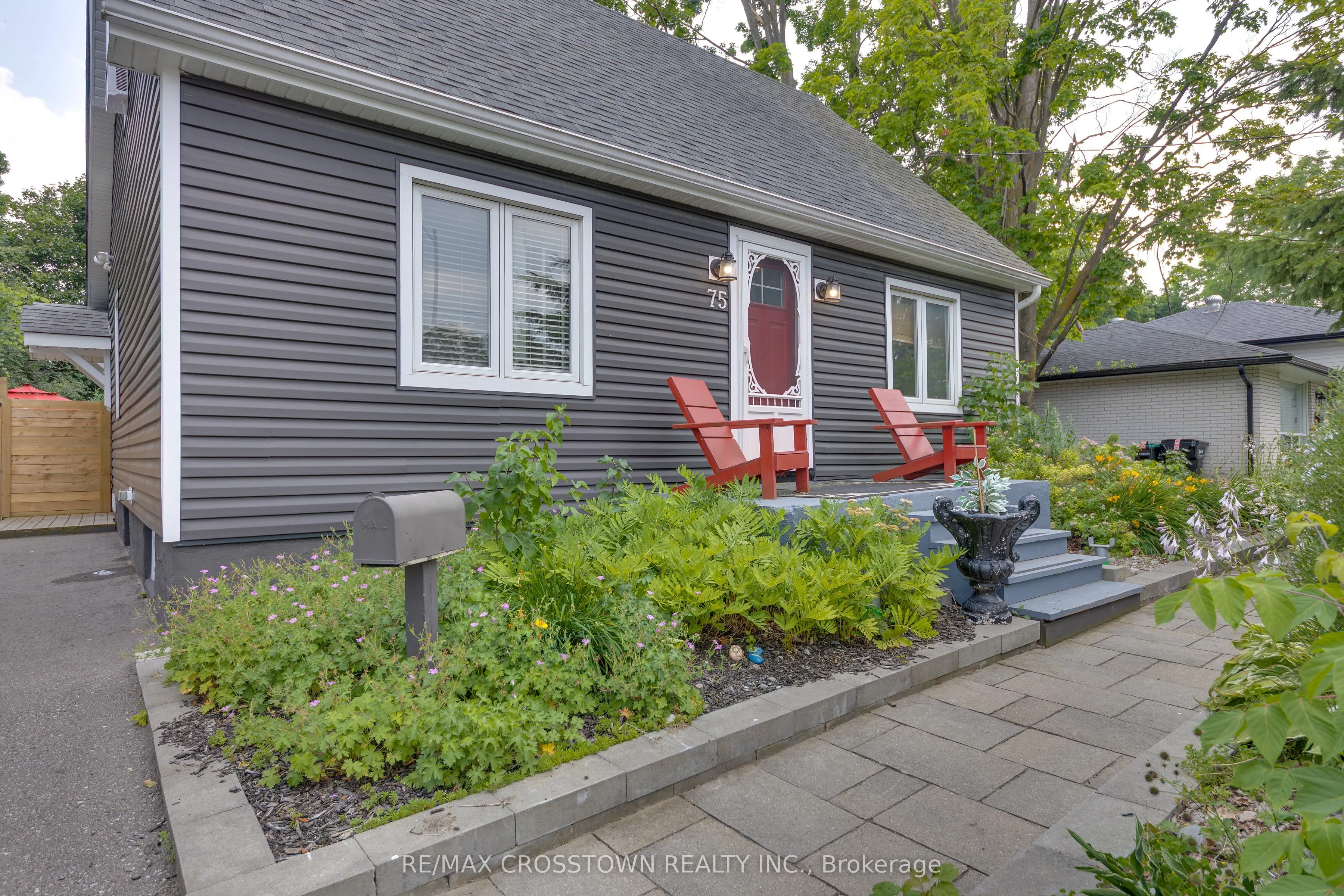 75 Gunn Street
