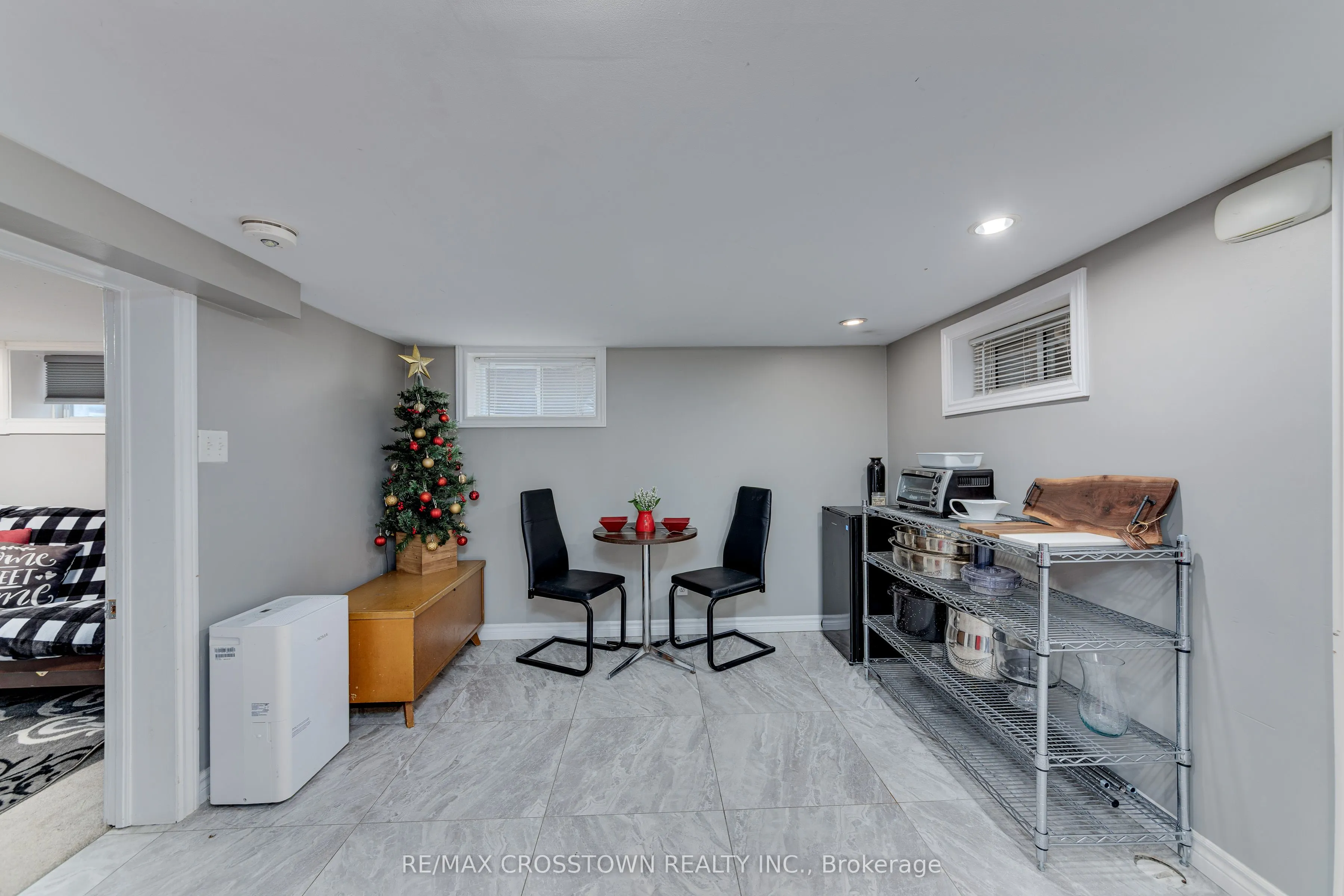 75 Gunn Street