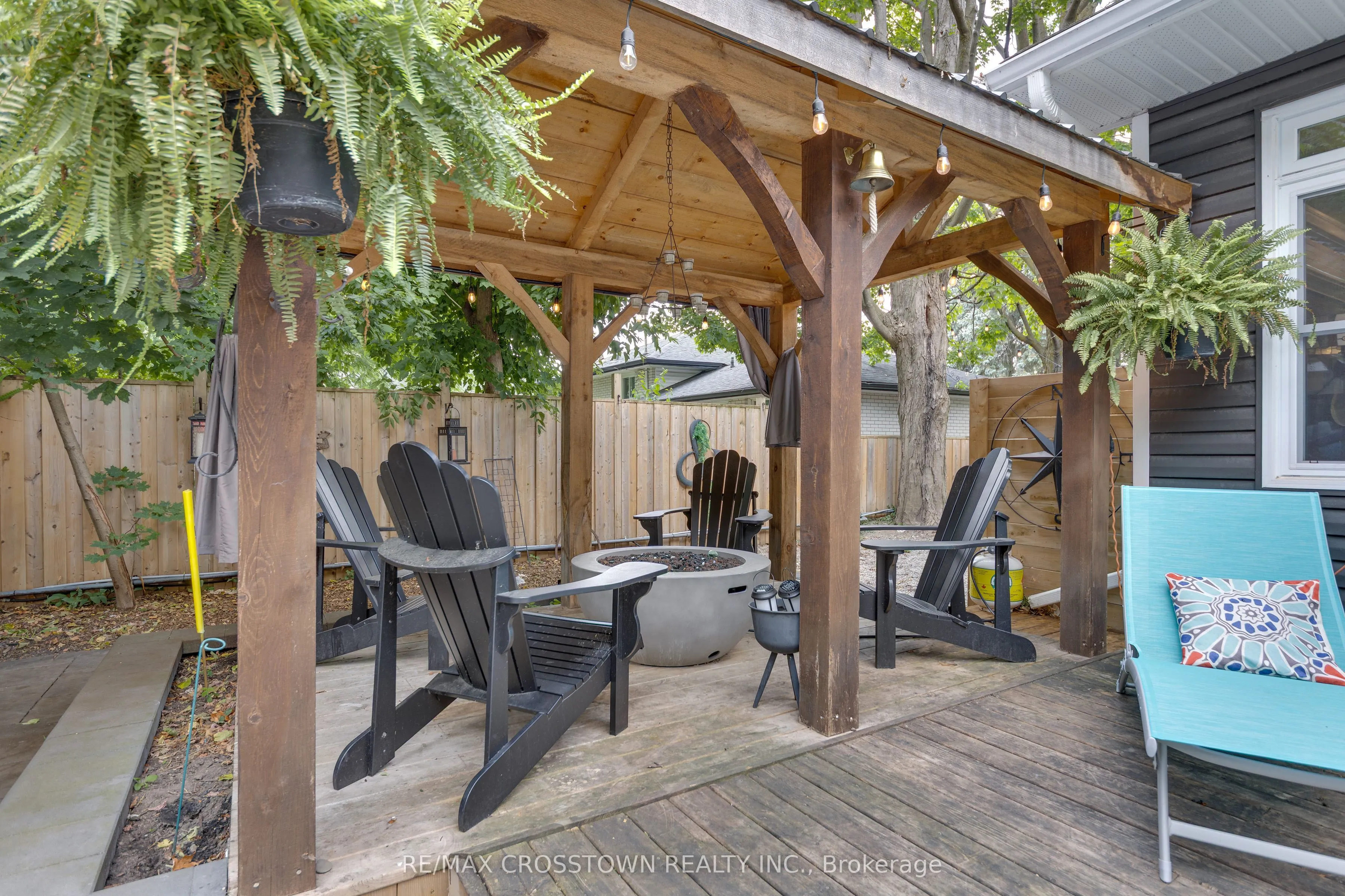 75 Gunn Street