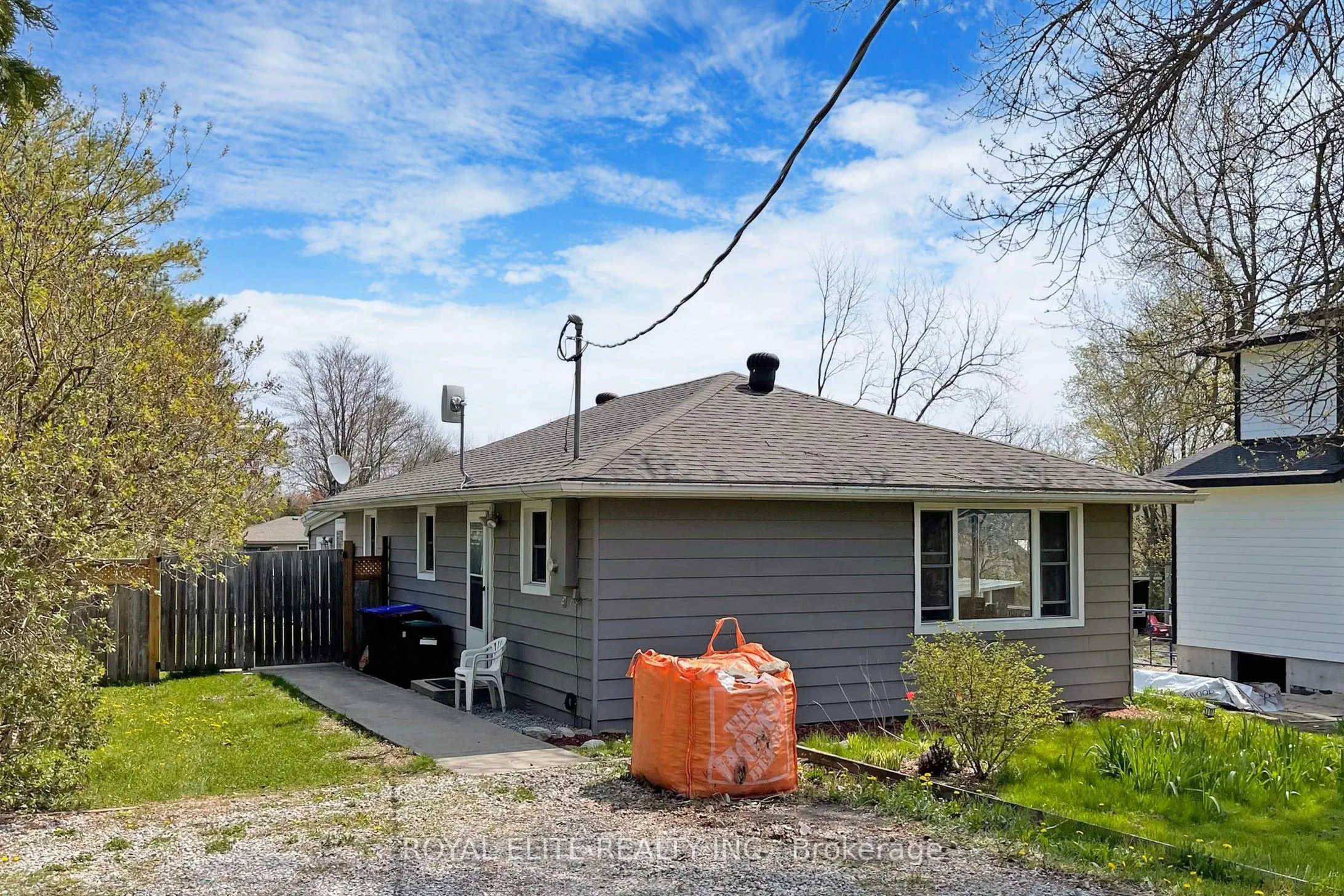 3965 Hilltop Road