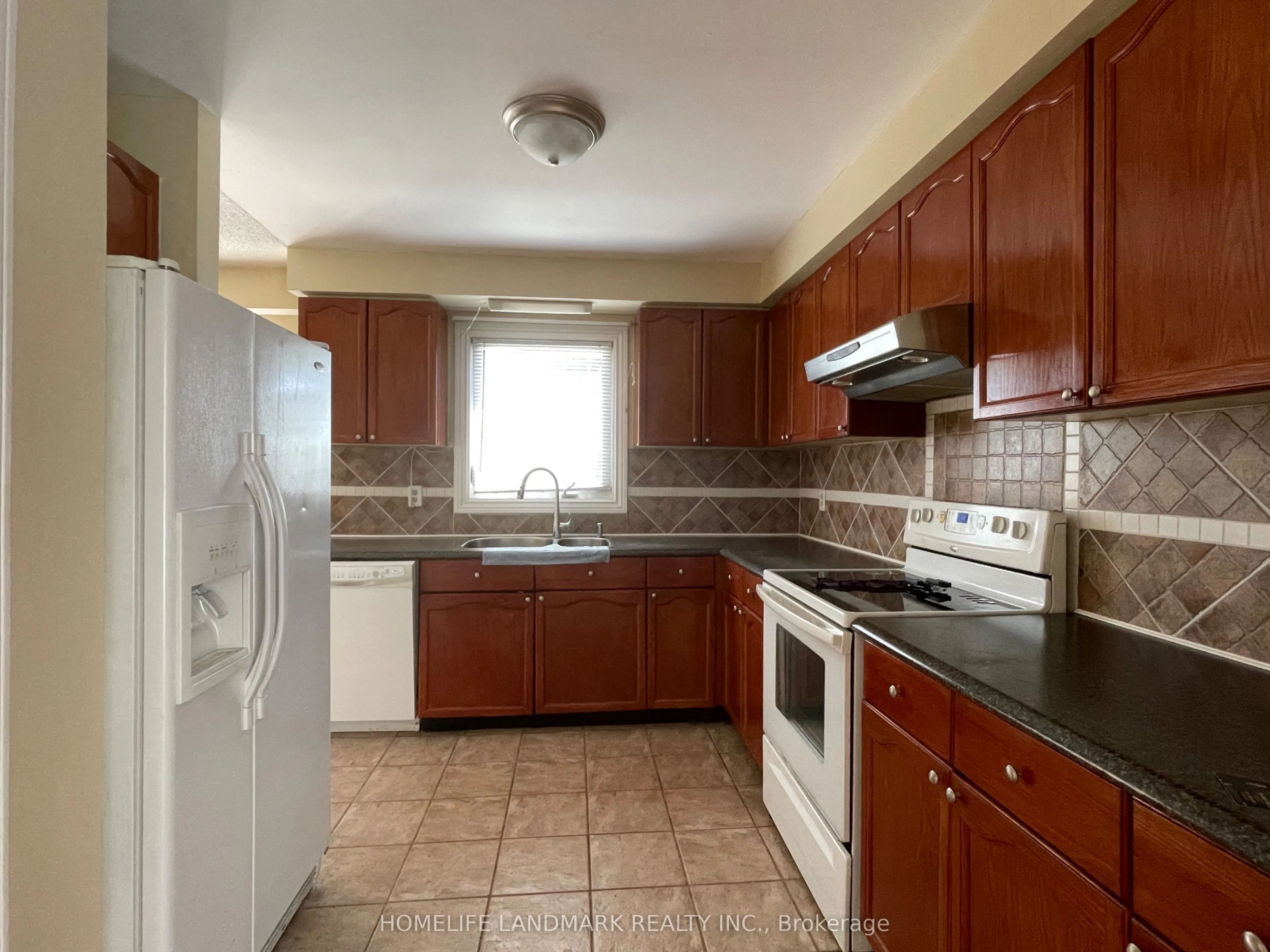 11 Orwell Crescent, #Main
